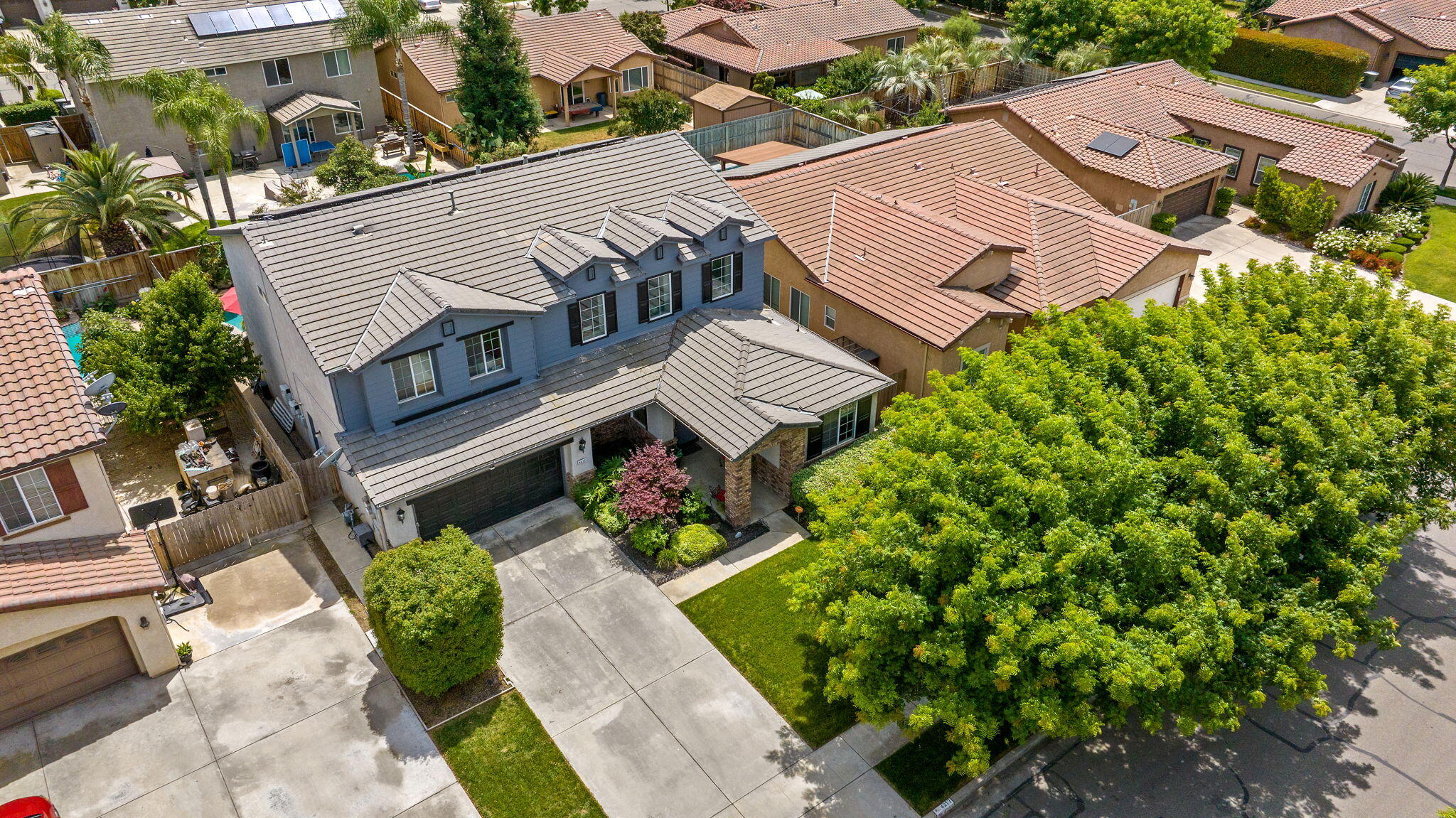 4217 W Elowin Ct, Visalia, CA 93291