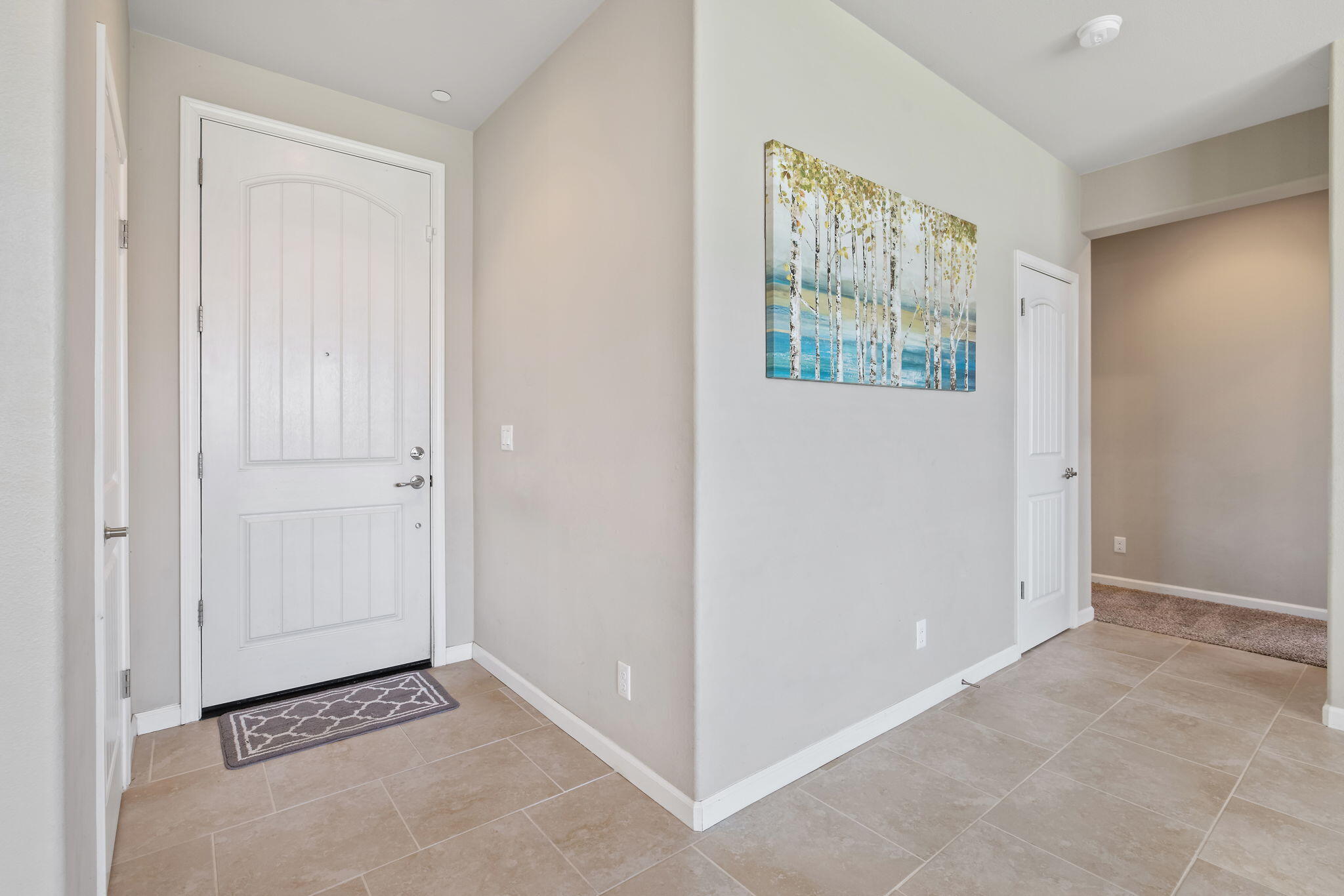 3316 Tradewinds Ave, Tulare, CA 93274