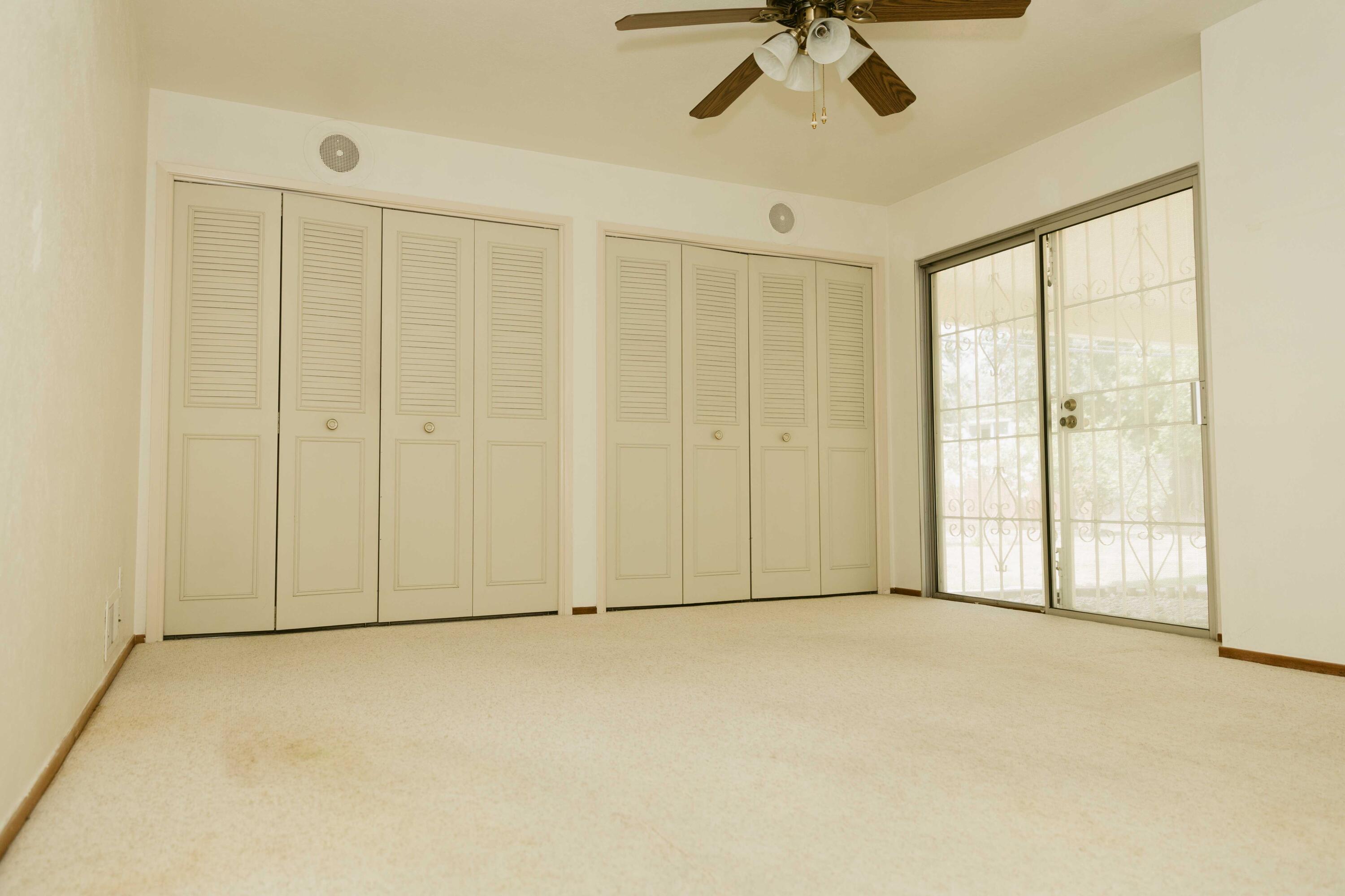 132 E Gannon Dr, Tulare, CA 93274