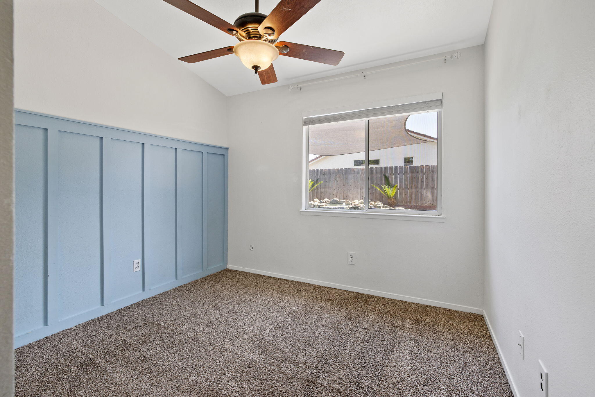5335 W Monte Vista Ave, Visalia, CA 93277