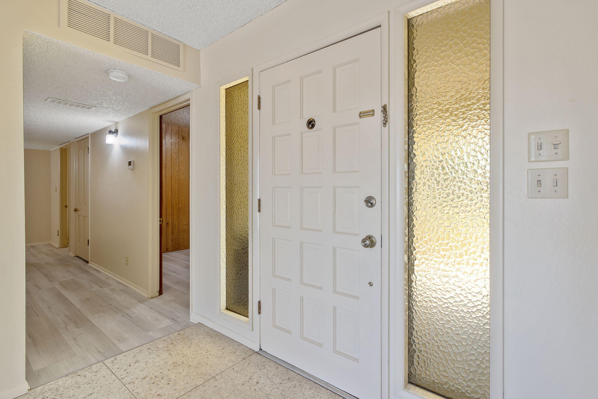 8640 12th Ave, Hanford, CA 93230