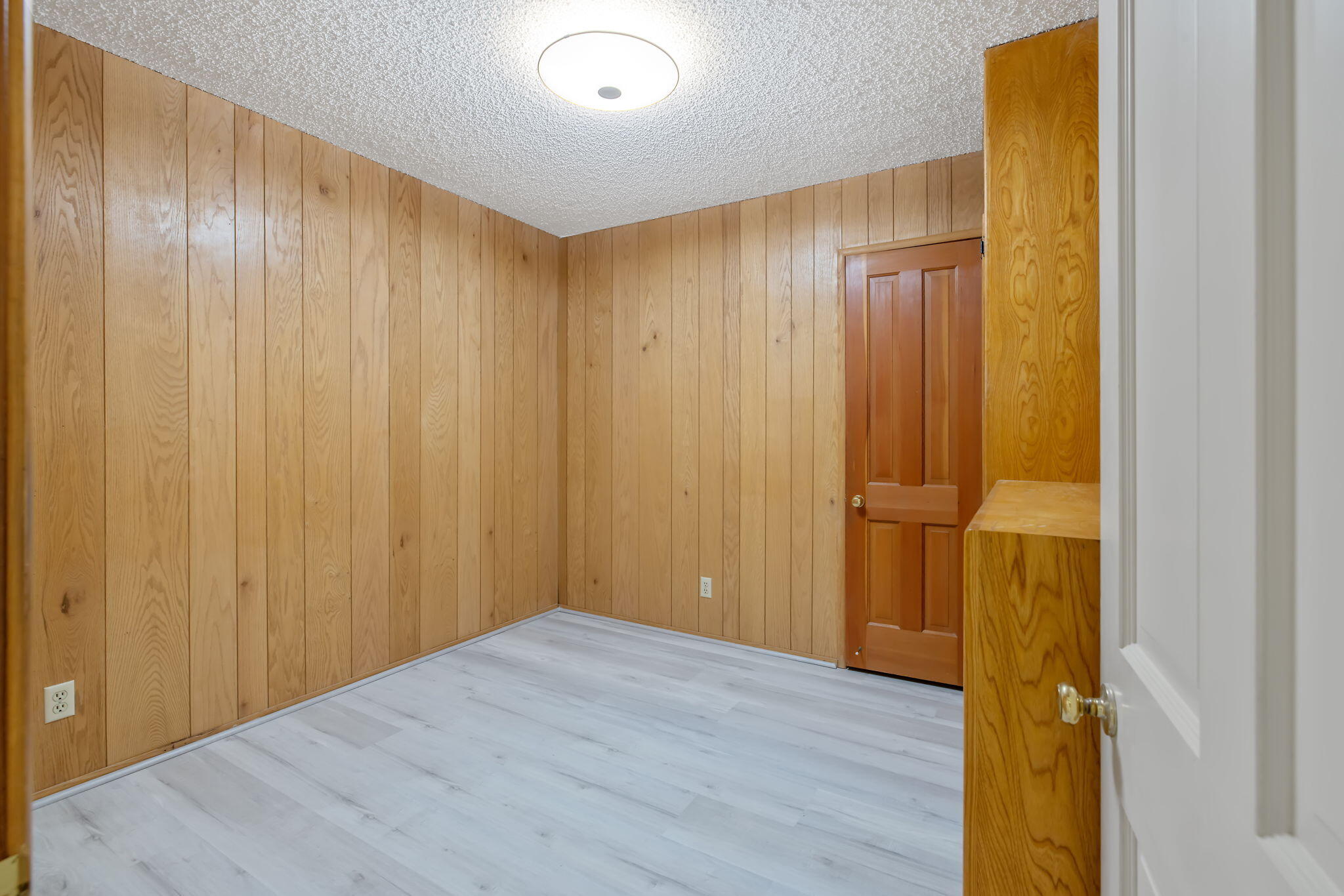 8640 12th Ave, Hanford, CA 93230