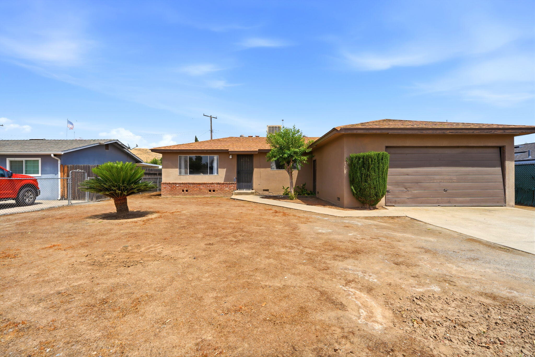 840 Laurel Ave, Lindsay, CA 93247