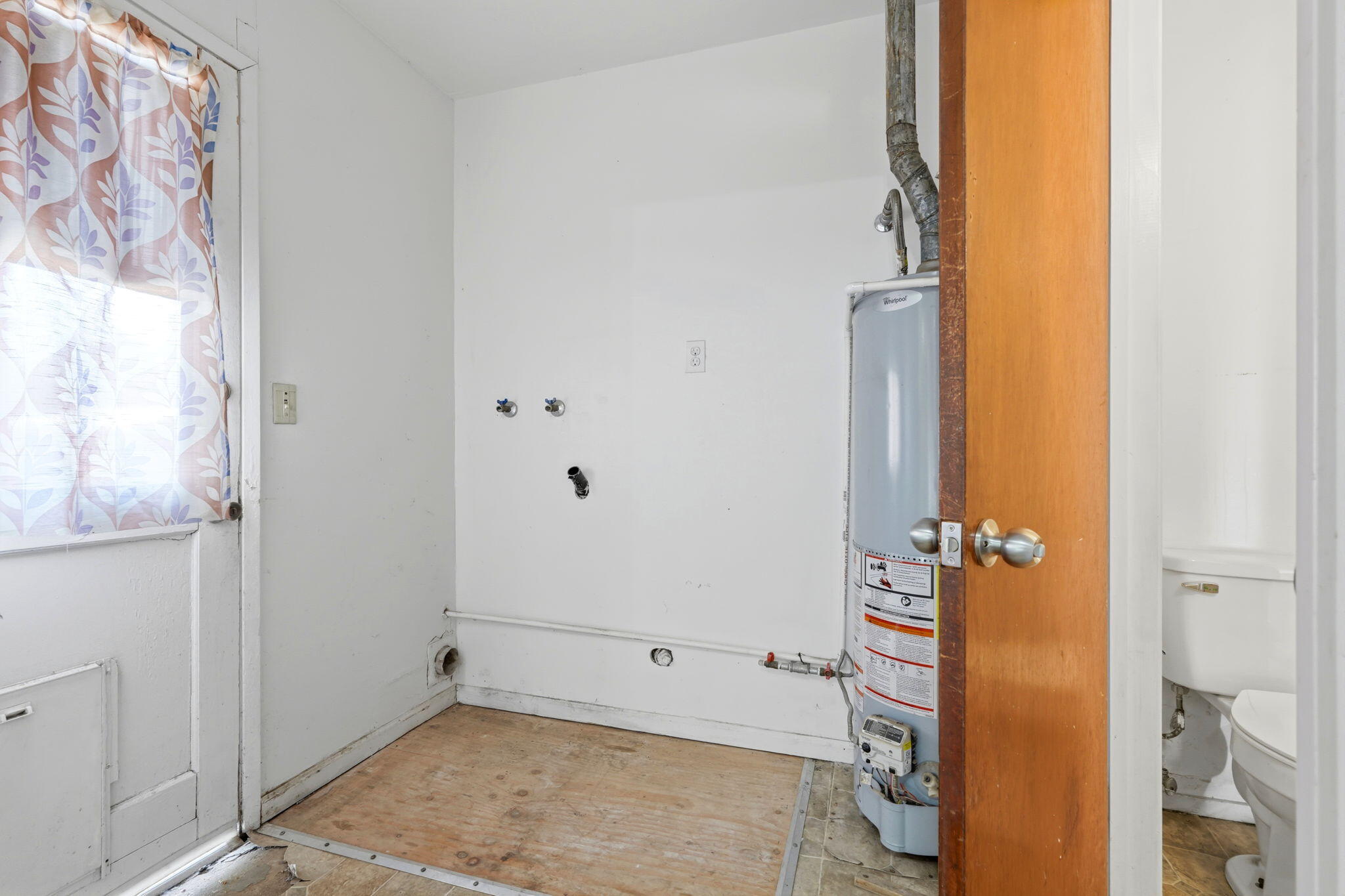 840 Laurel Ave, Lindsay, CA 93247