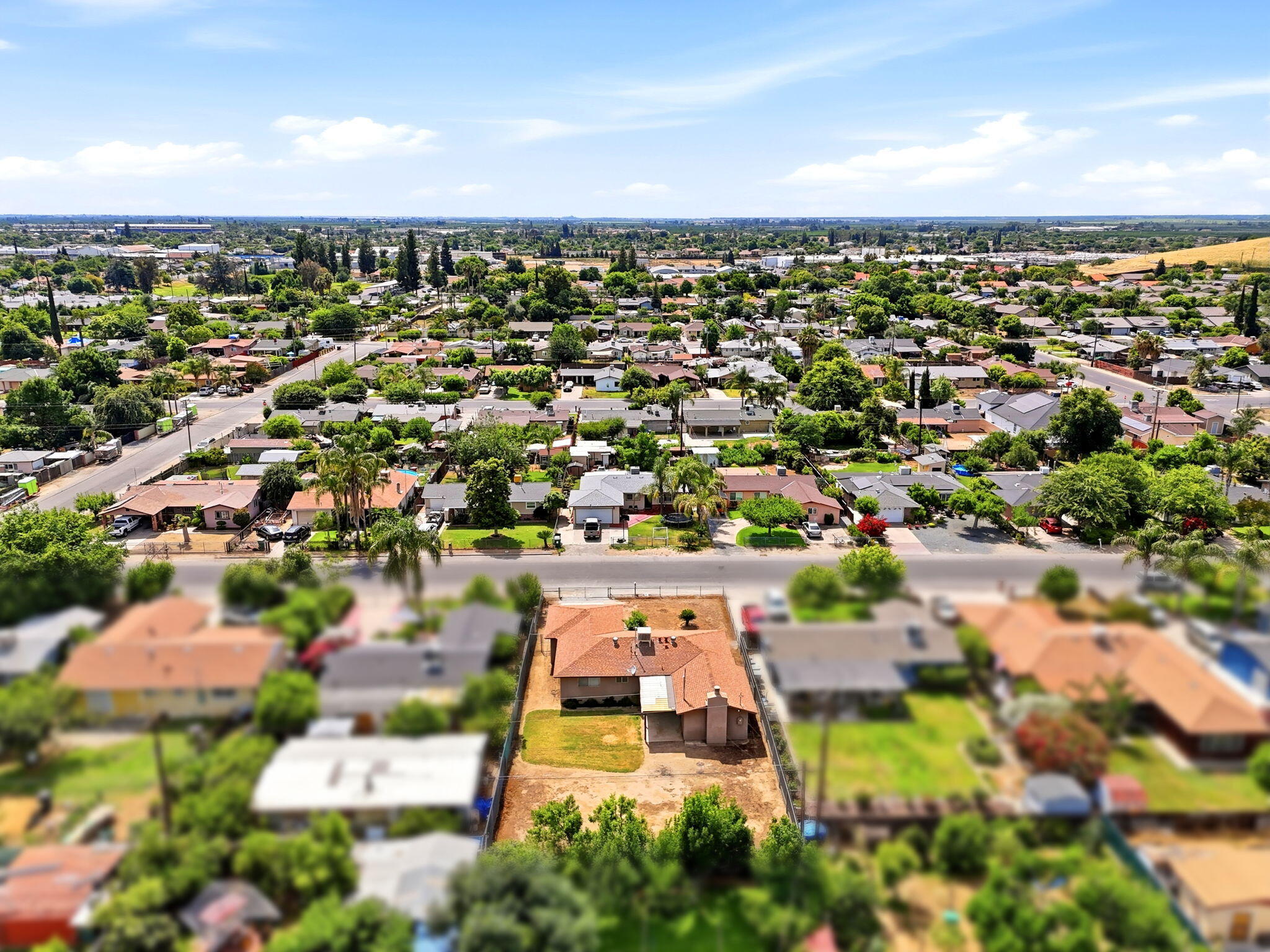 840 Laurel Ave, Lindsay, CA 93247
