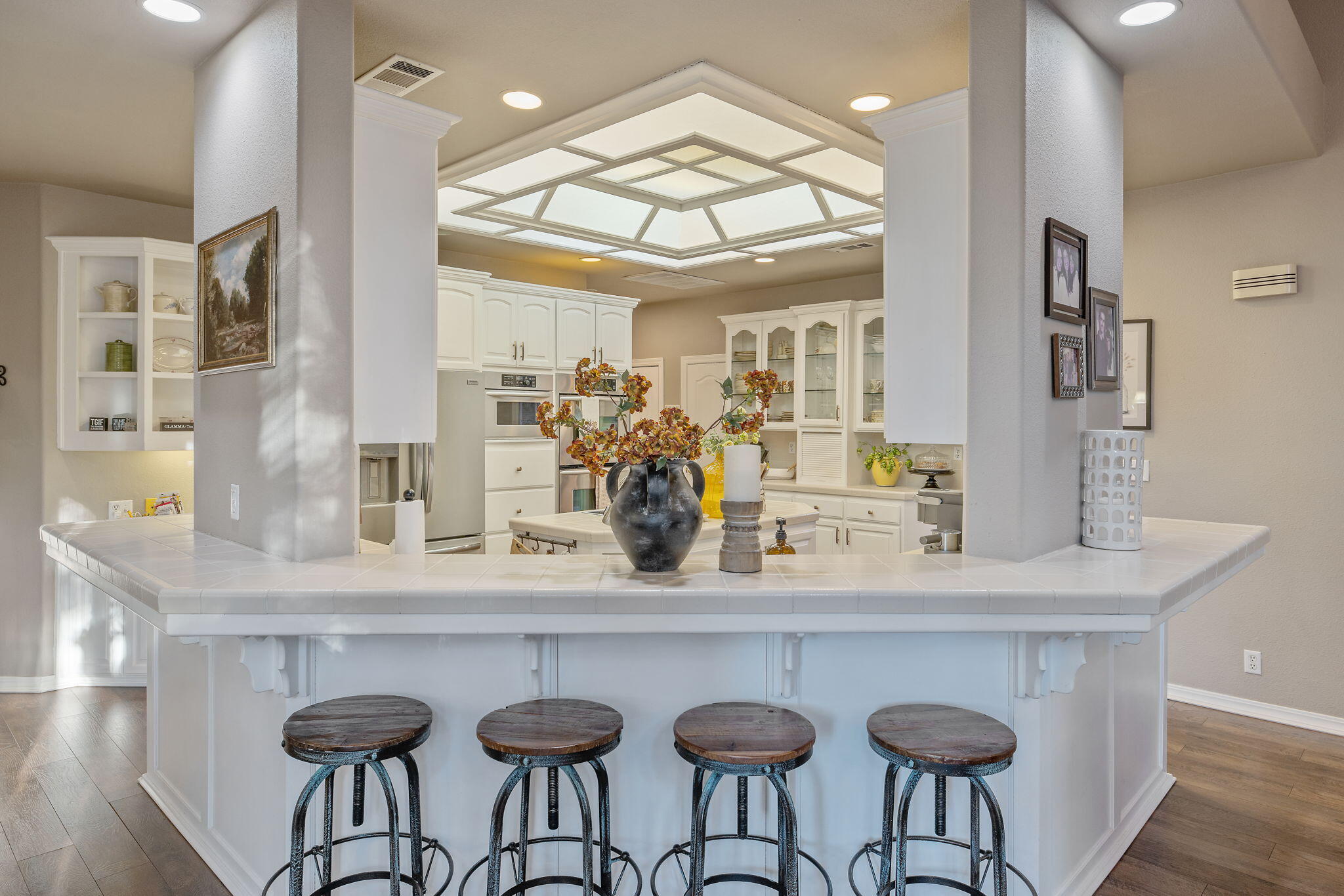 6614 W Vassar Ave, Visalia, CA 93277