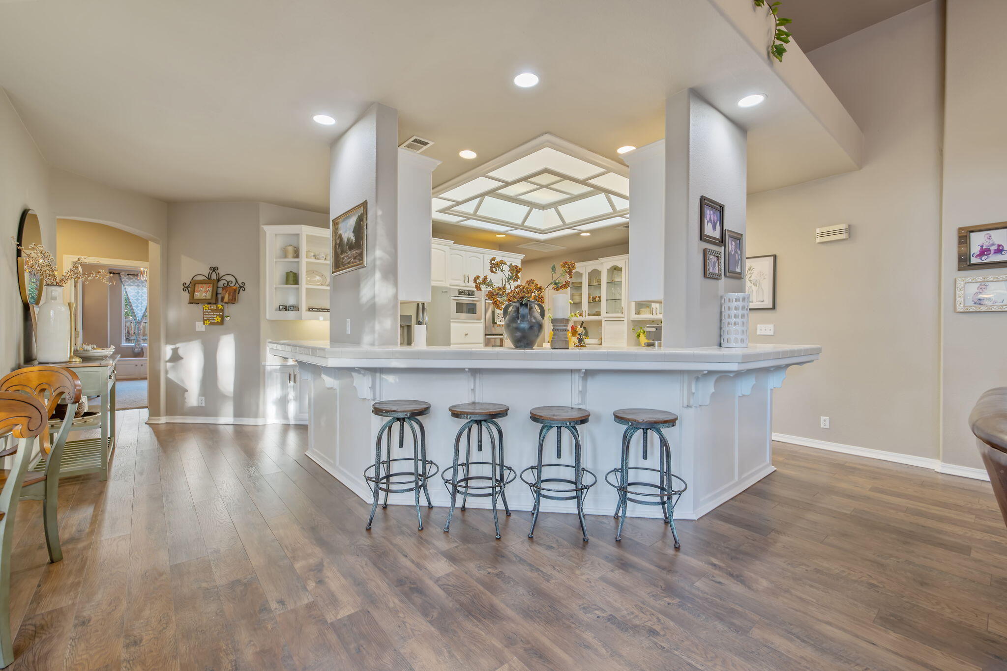 6614 W Vassar Ave, Visalia, CA 93277