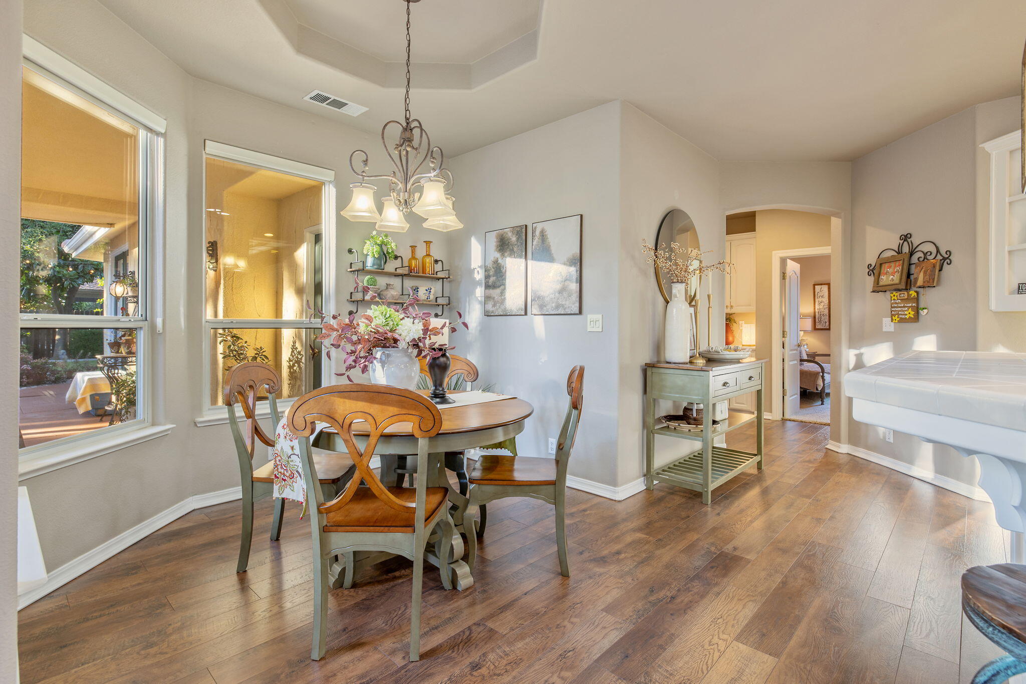 6614 W Vassar Ave, Visalia, CA 93277