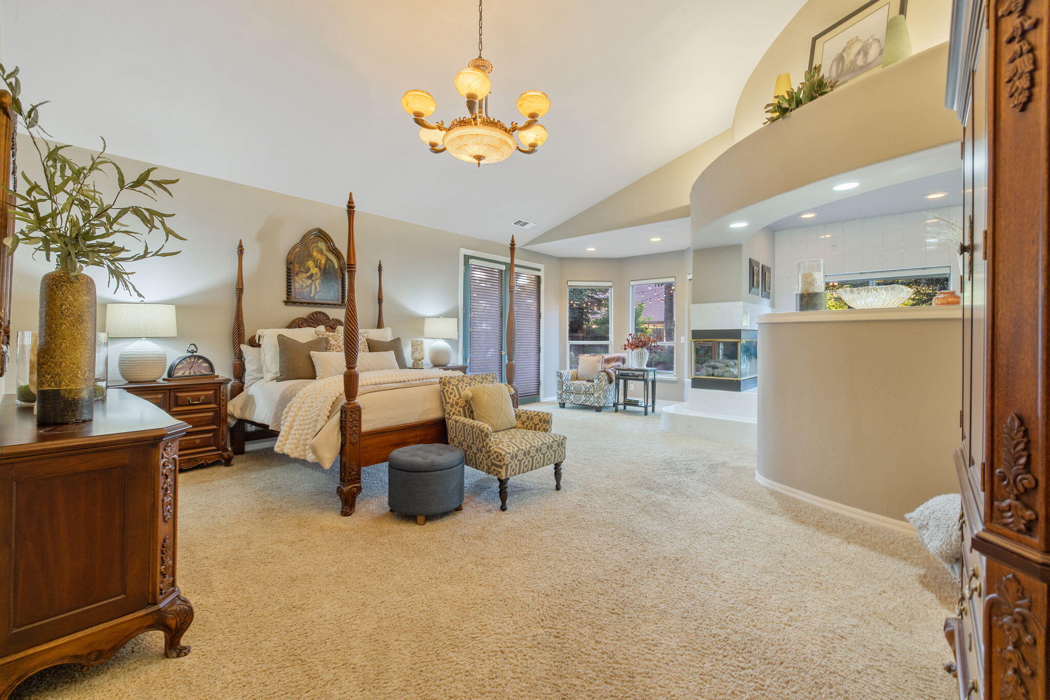 6614 W Vassar Ave, Visalia, CA 93277