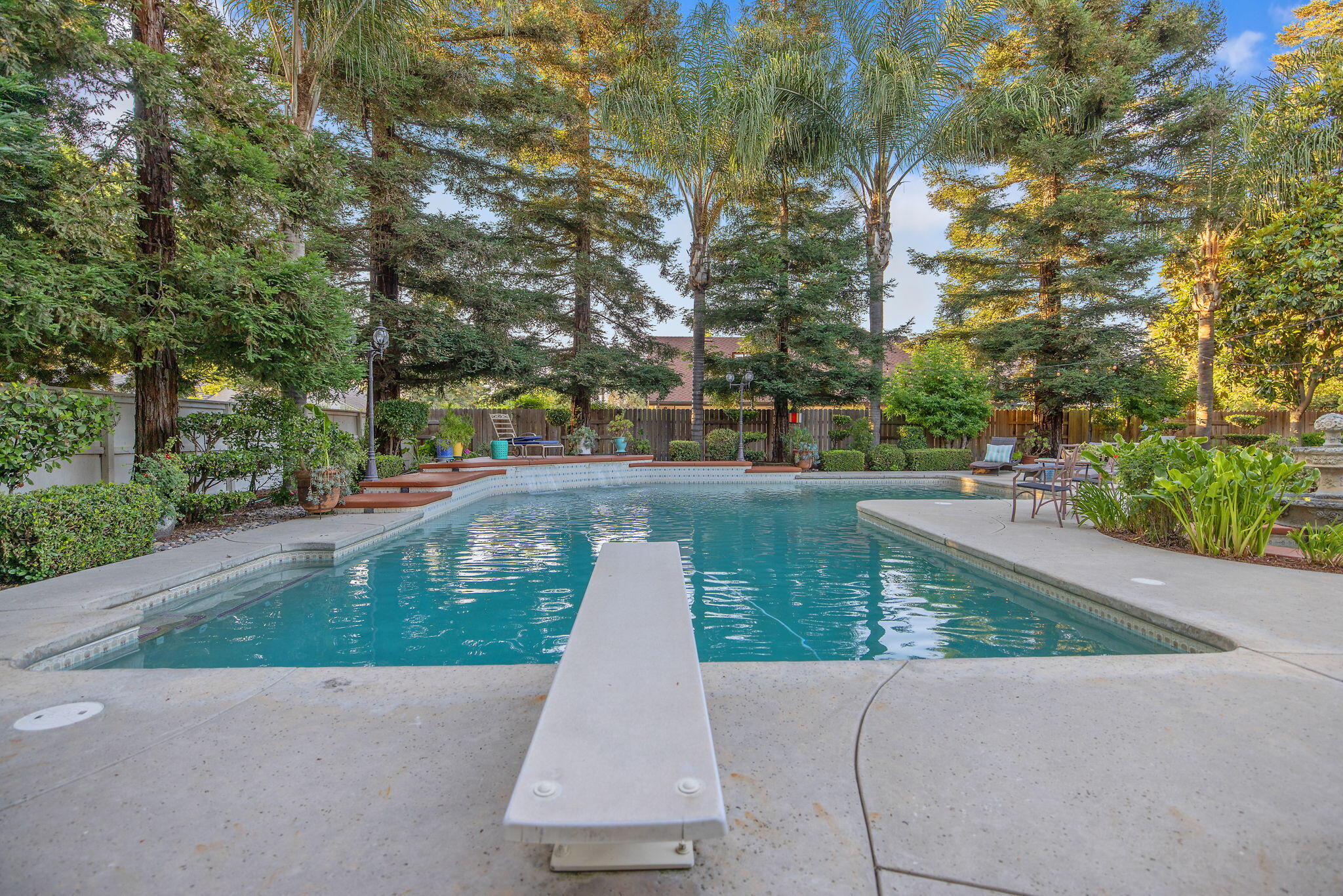 6614 W Vassar Ave, Visalia, CA 93277