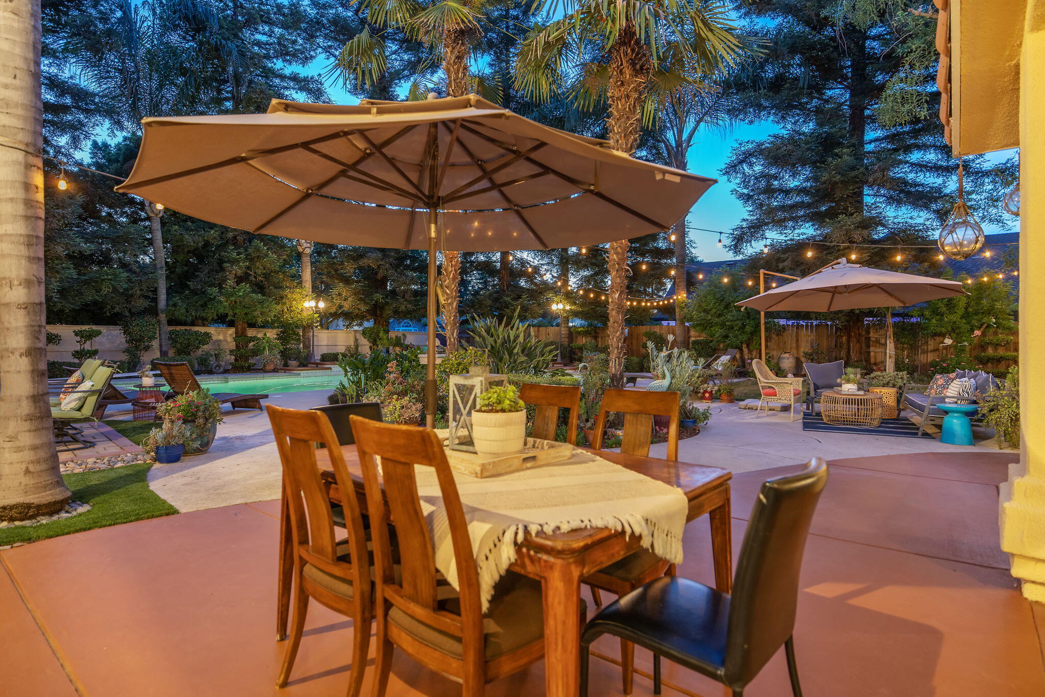6614 W Vassar Ave, Visalia, CA 93277