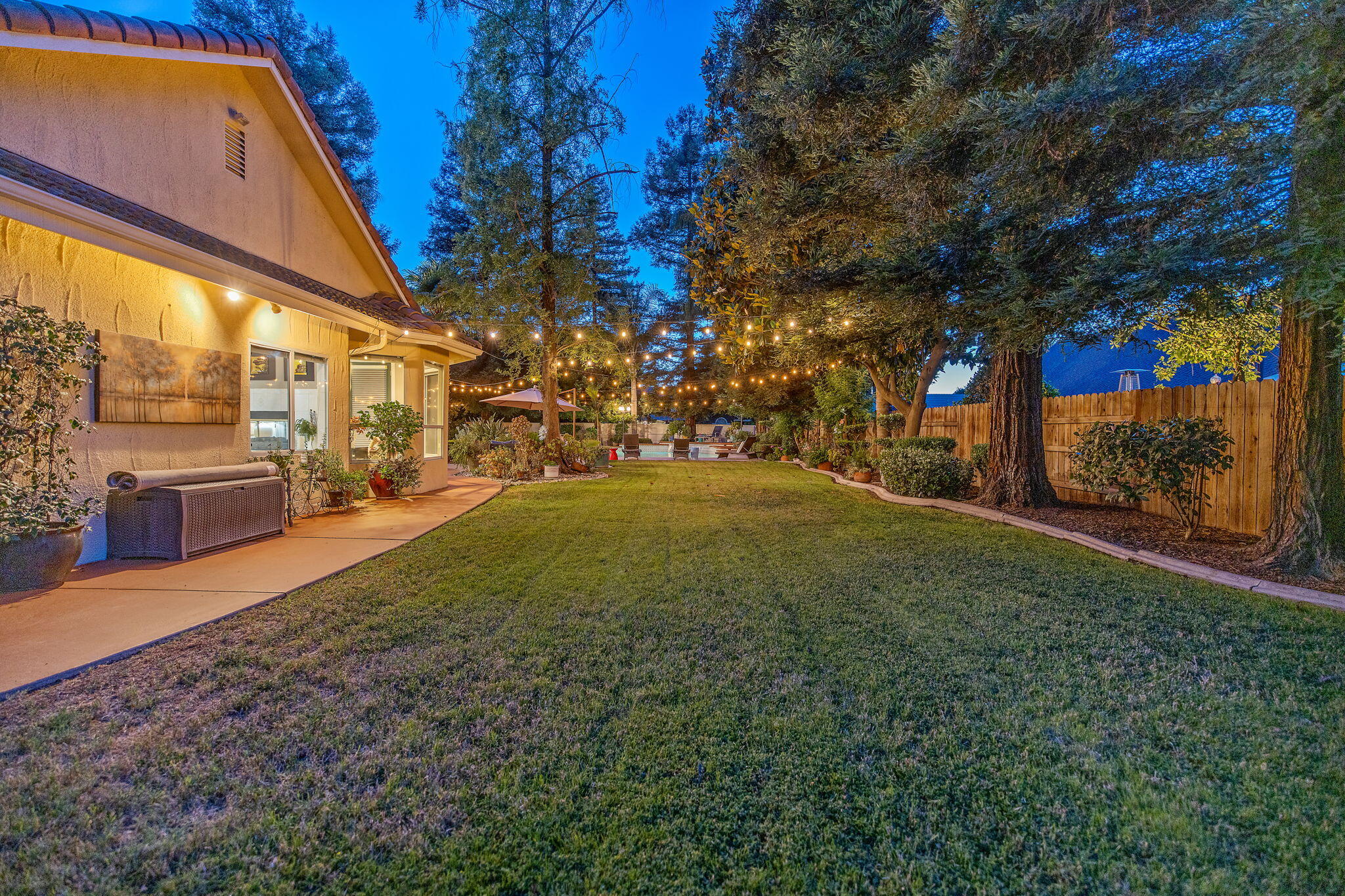 6614 W Vassar Ave, Visalia, CA 93277