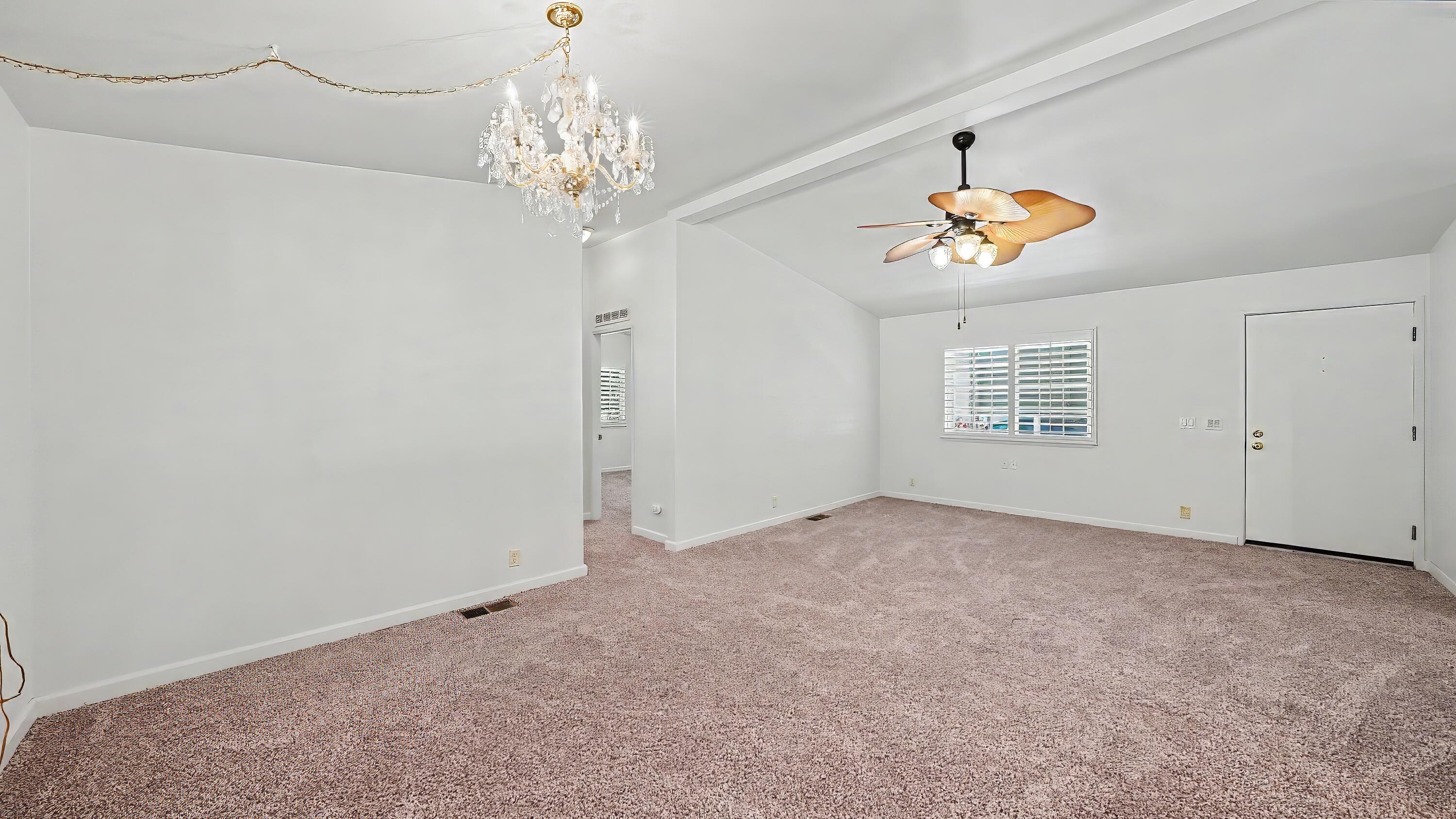 5031 W La Vida Ave ##95, Visalia, CA 93277