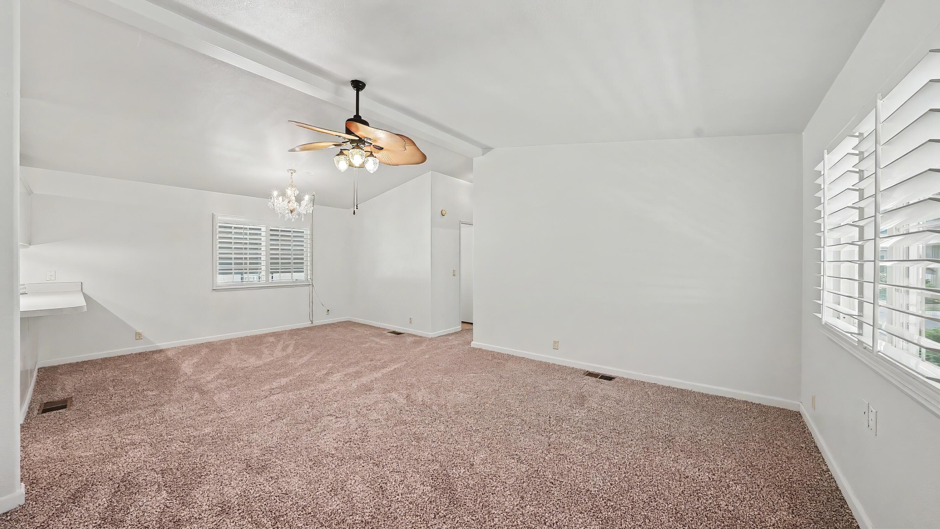 5031 W La Vida Ave ##95, Visalia, CA 93277