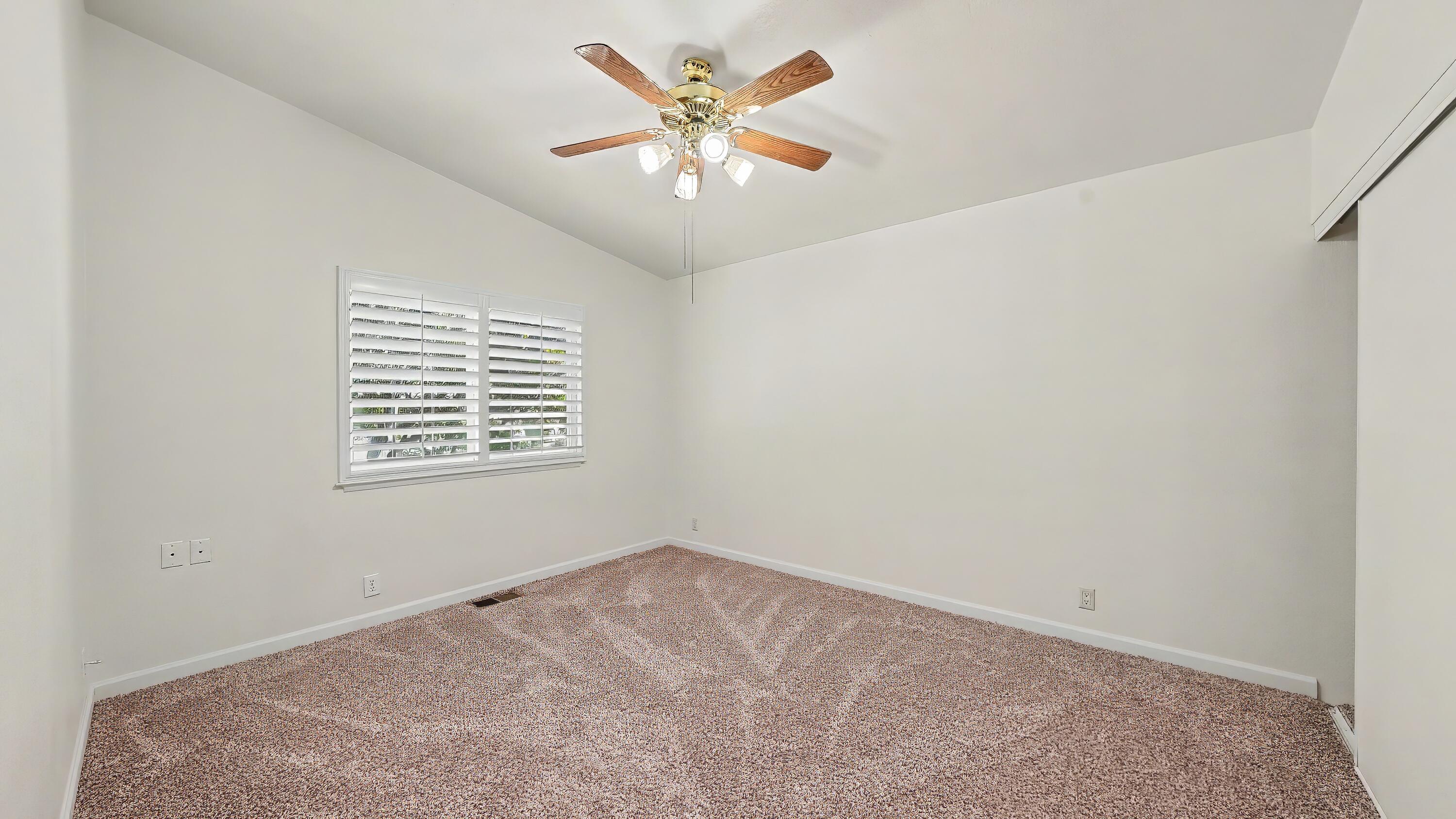 5031 W La Vida Ave ##95, Visalia, CA 93277