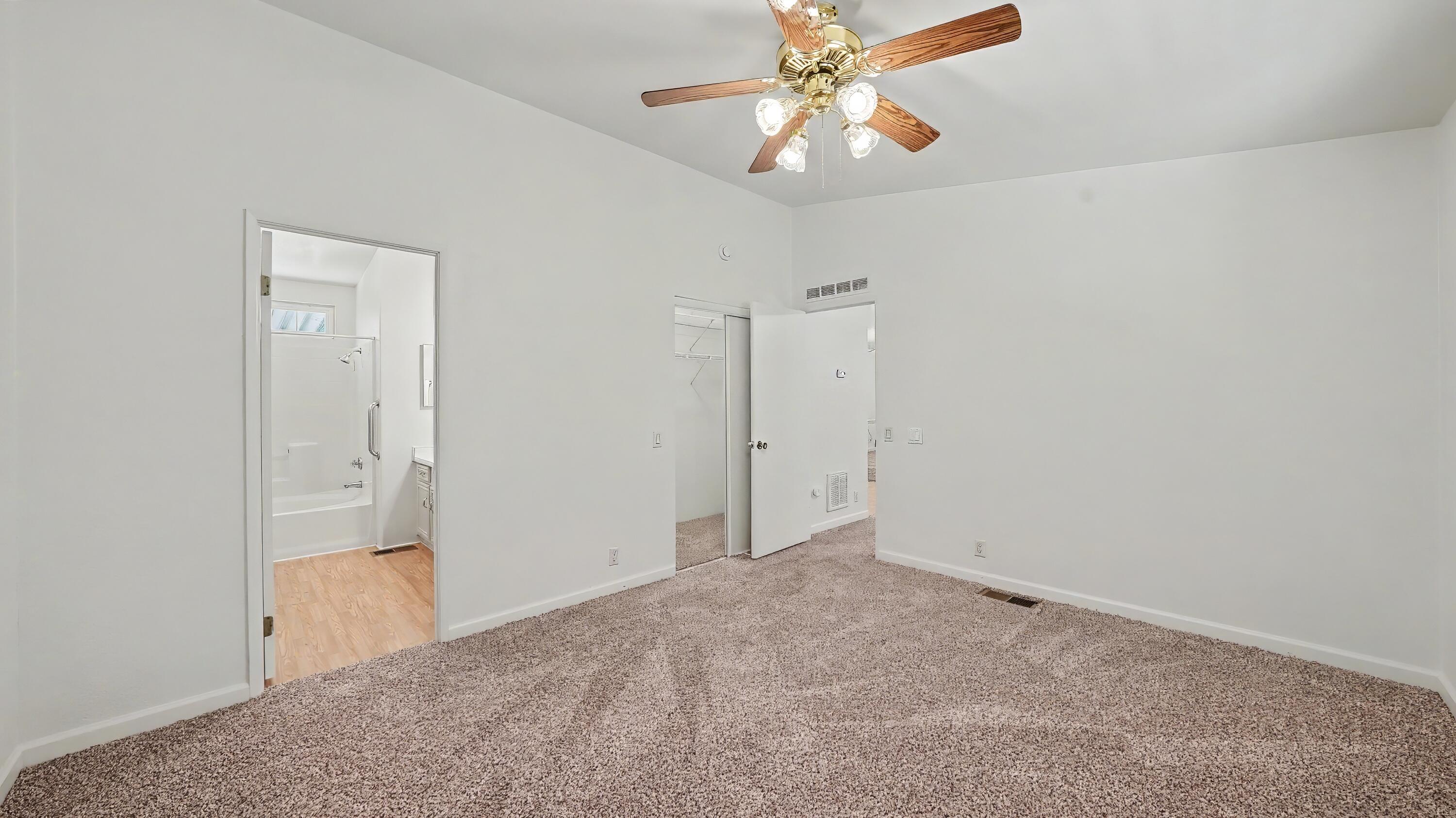 5031 W La Vida Ave ##95, Visalia, CA 93277