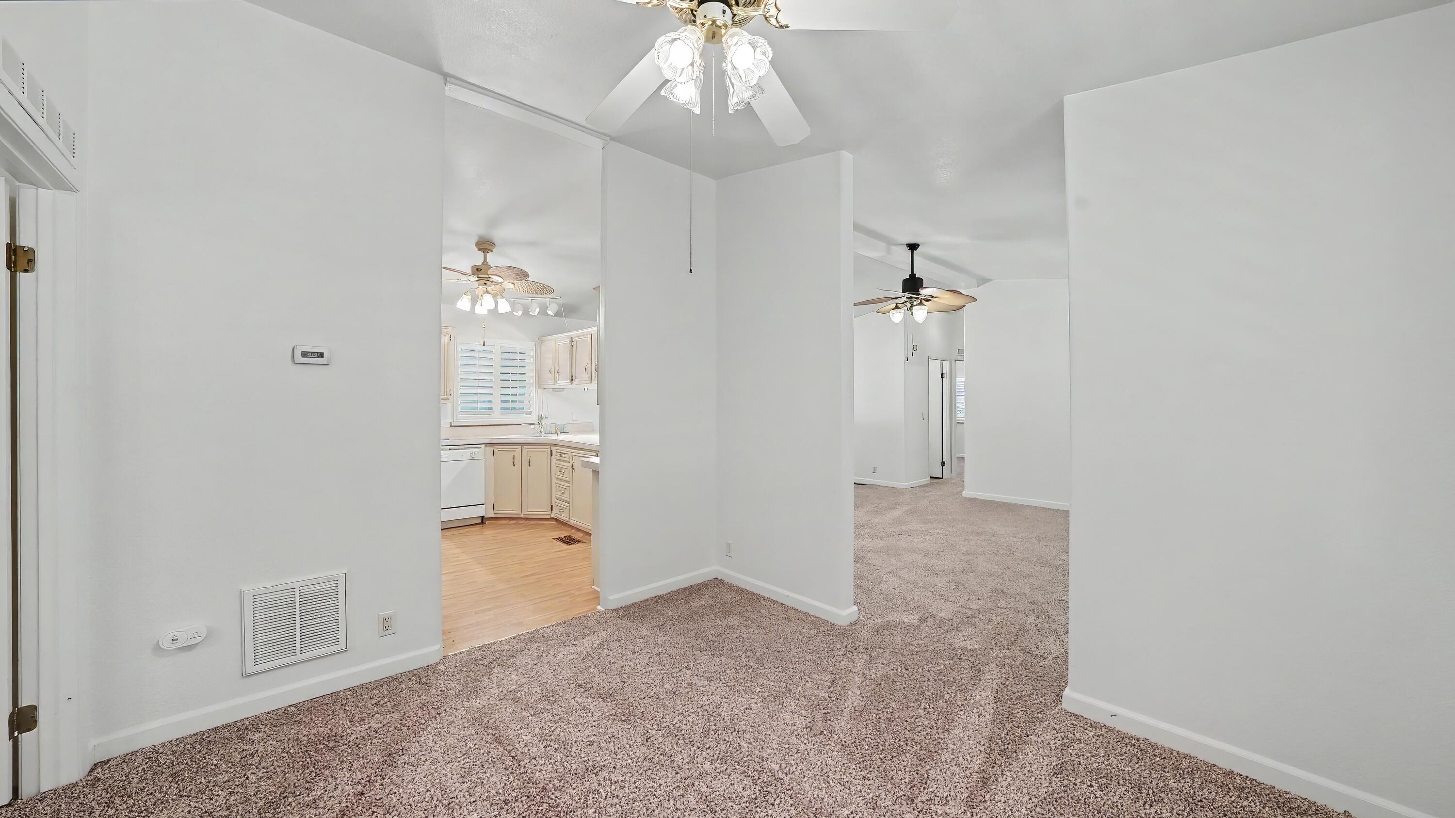 5031 W La Vida Ave ##95, Visalia, CA 93277