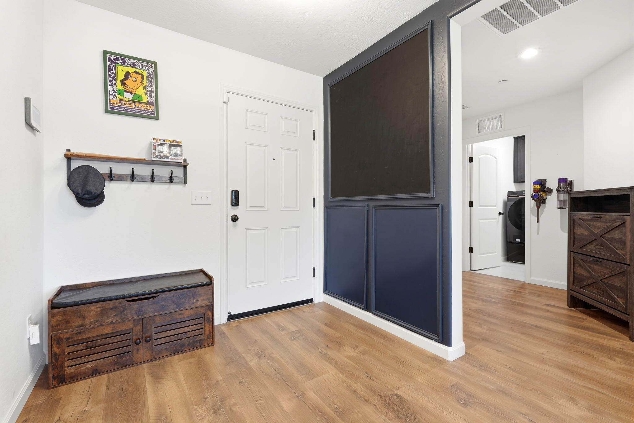 2045 W Chianti Way, Hanford, CA 93230