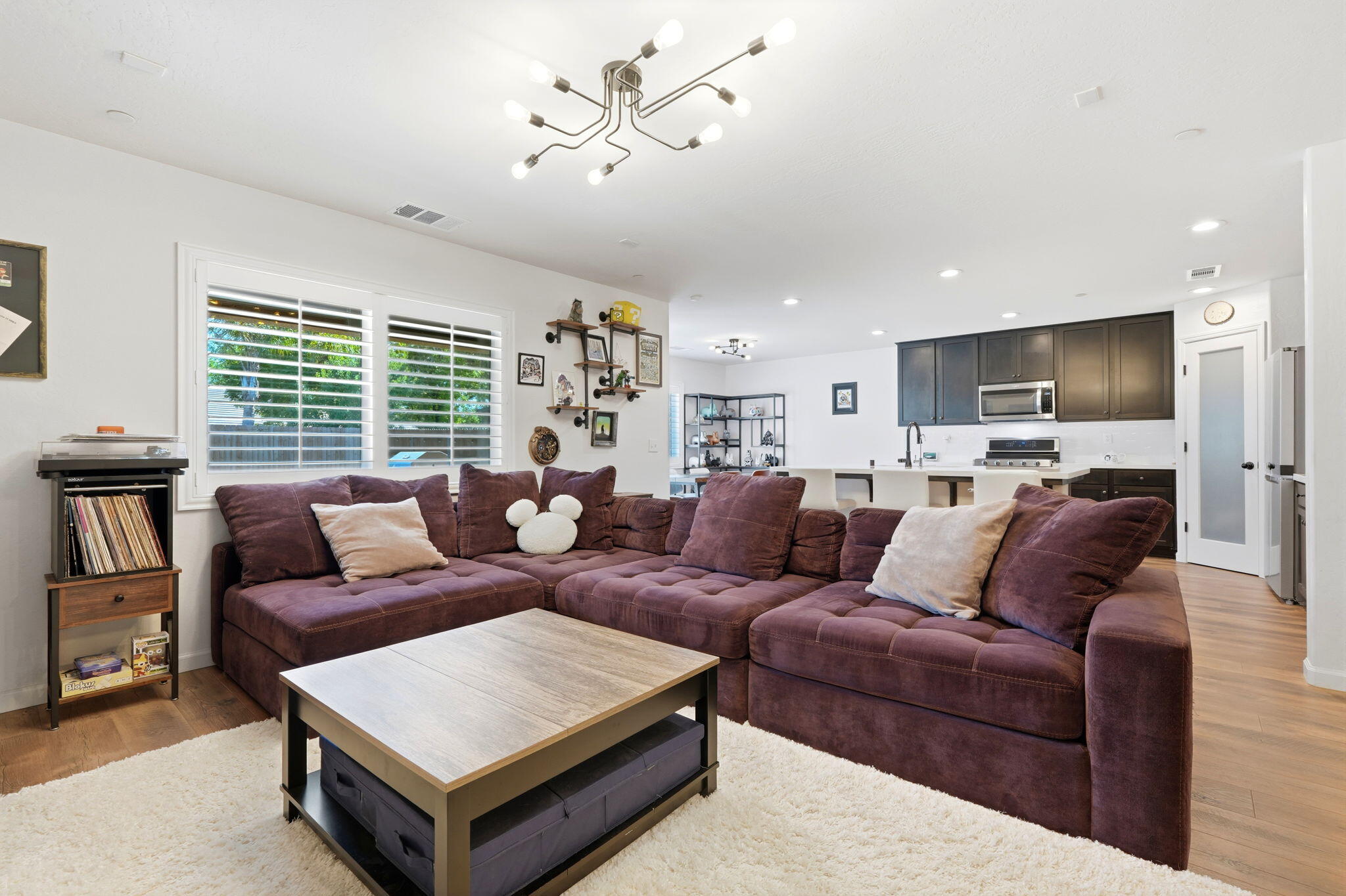 2045 W Chianti Way, Hanford, CA 93230