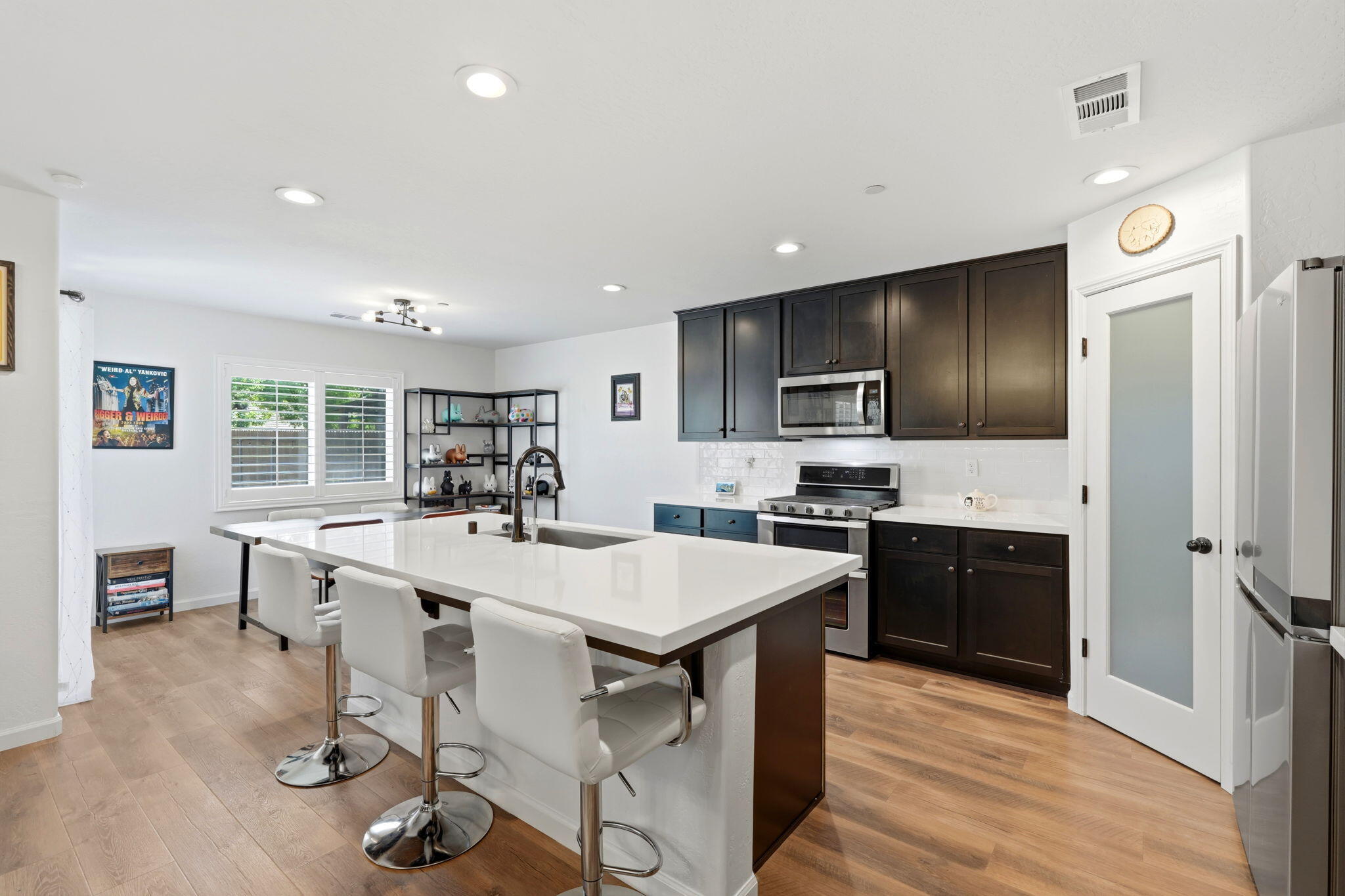 2045 W Chianti Way, Hanford, CA 93230