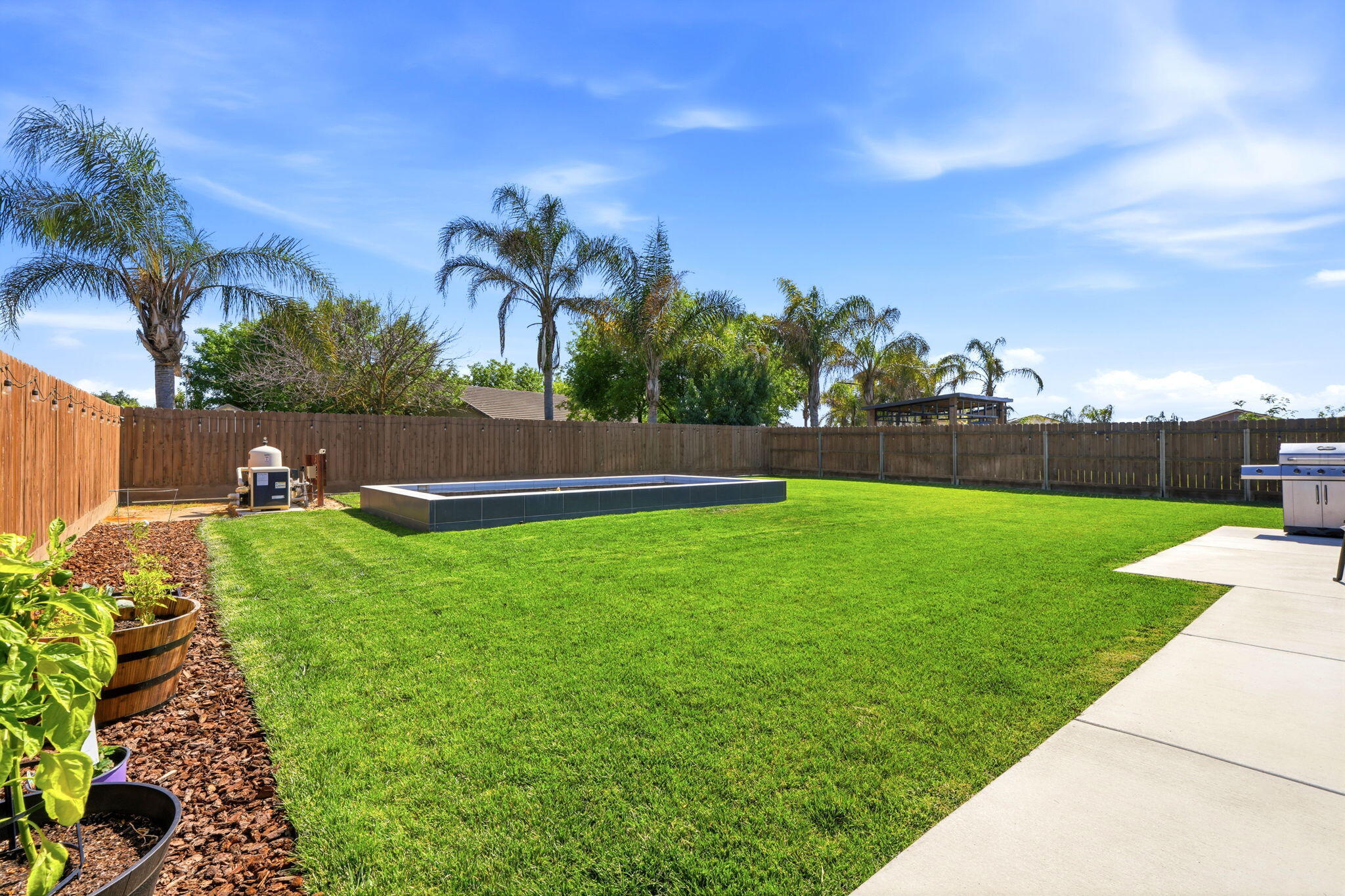 2045 W Chianti Way, Hanford, CA 93230