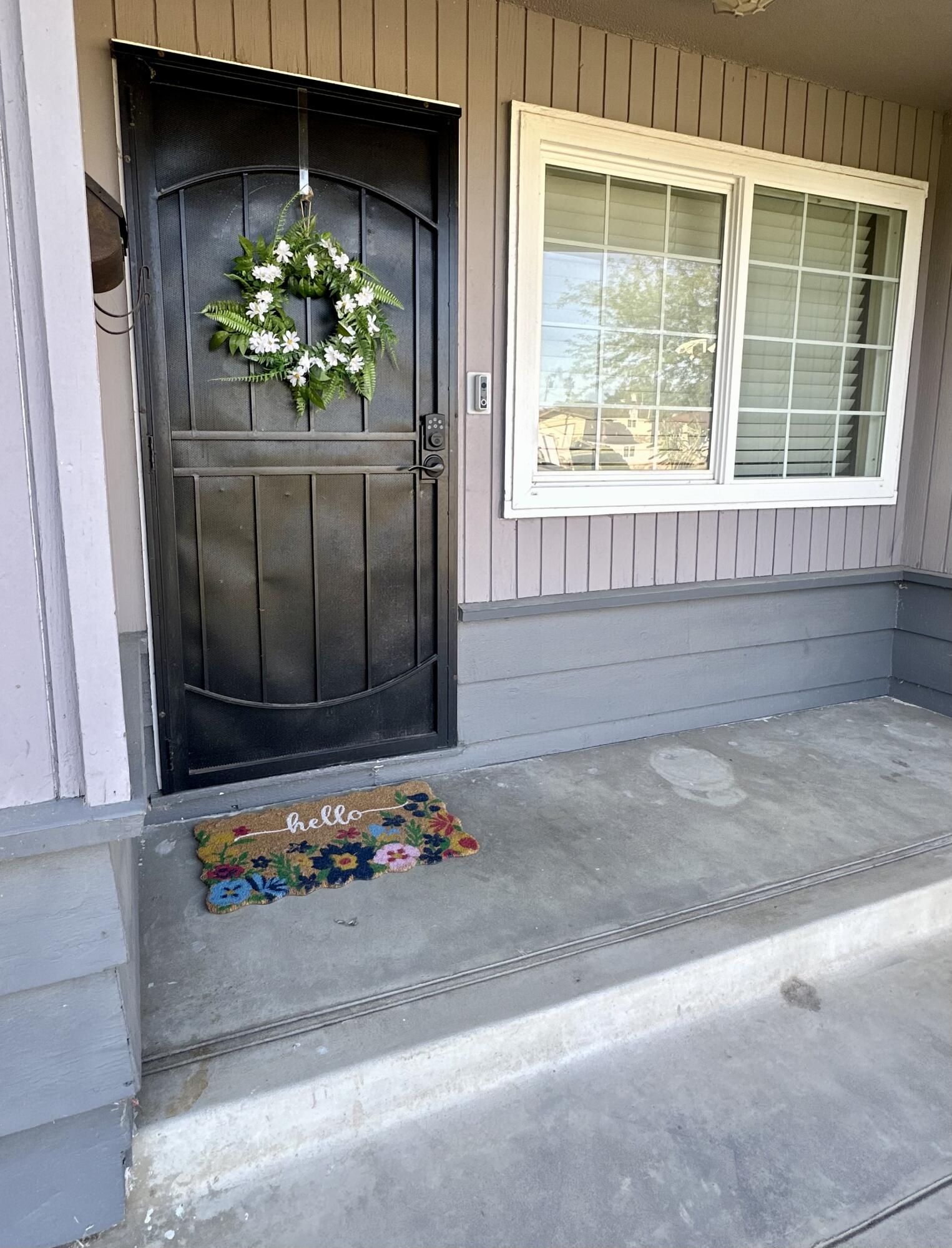 1410 Mulberry Ln, Lemoore, CA 93245