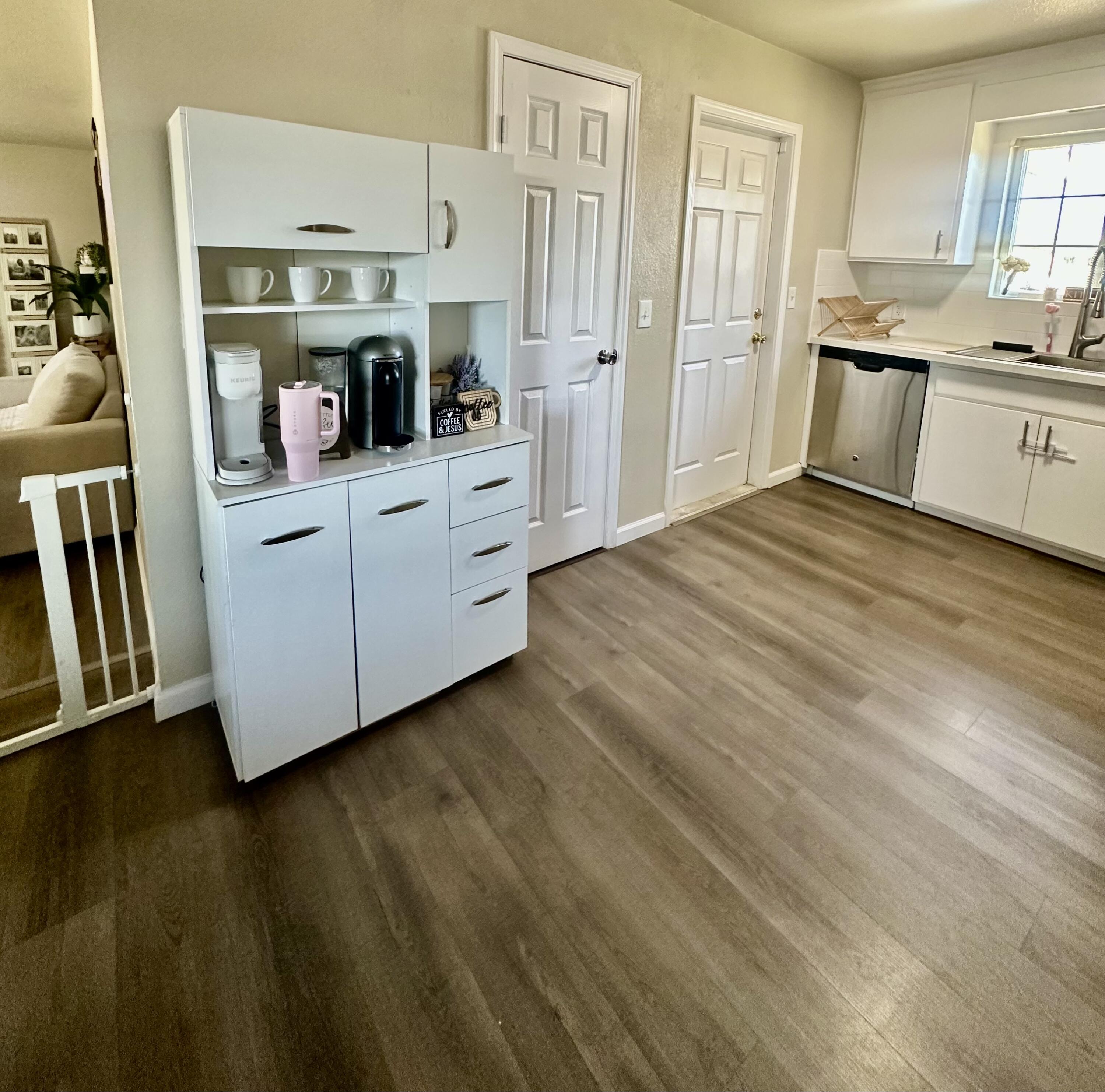 1410 Mulberry Ln, Lemoore, CA 93245
