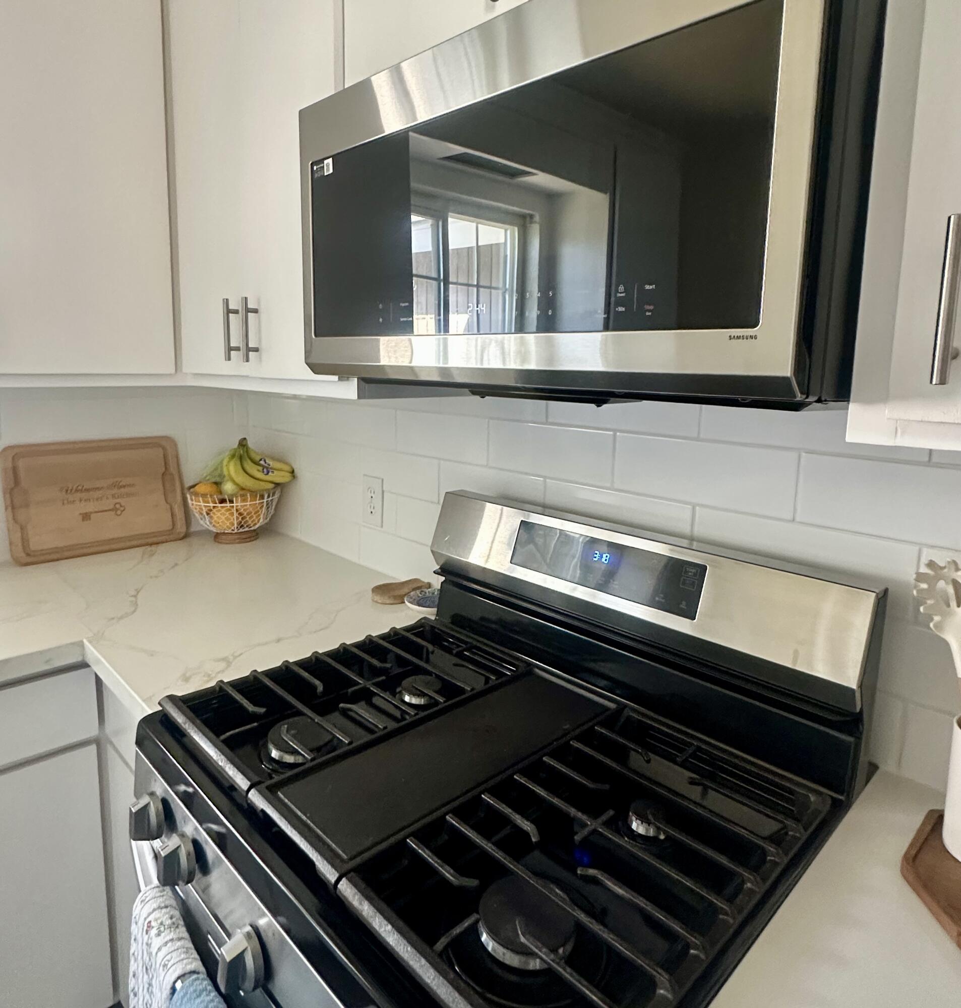 1410 Mulberry Ln, Lemoore, CA 93245