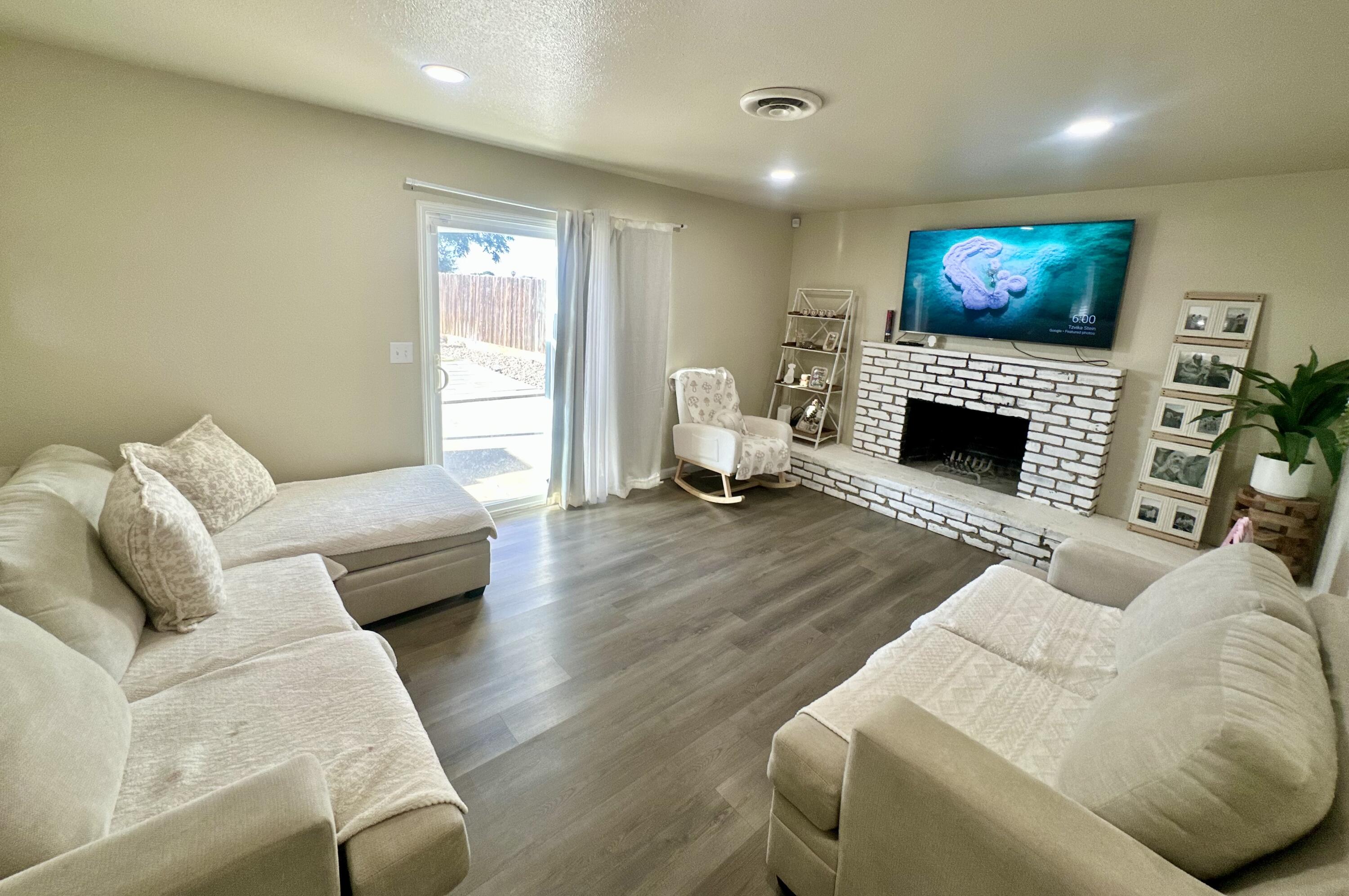 1410 Mulberry Ln, Lemoore, CA 93245
