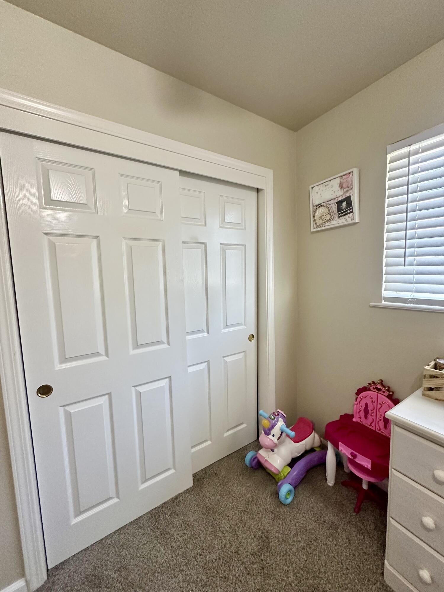 1410 Mulberry Ln, Lemoore, CA 93245