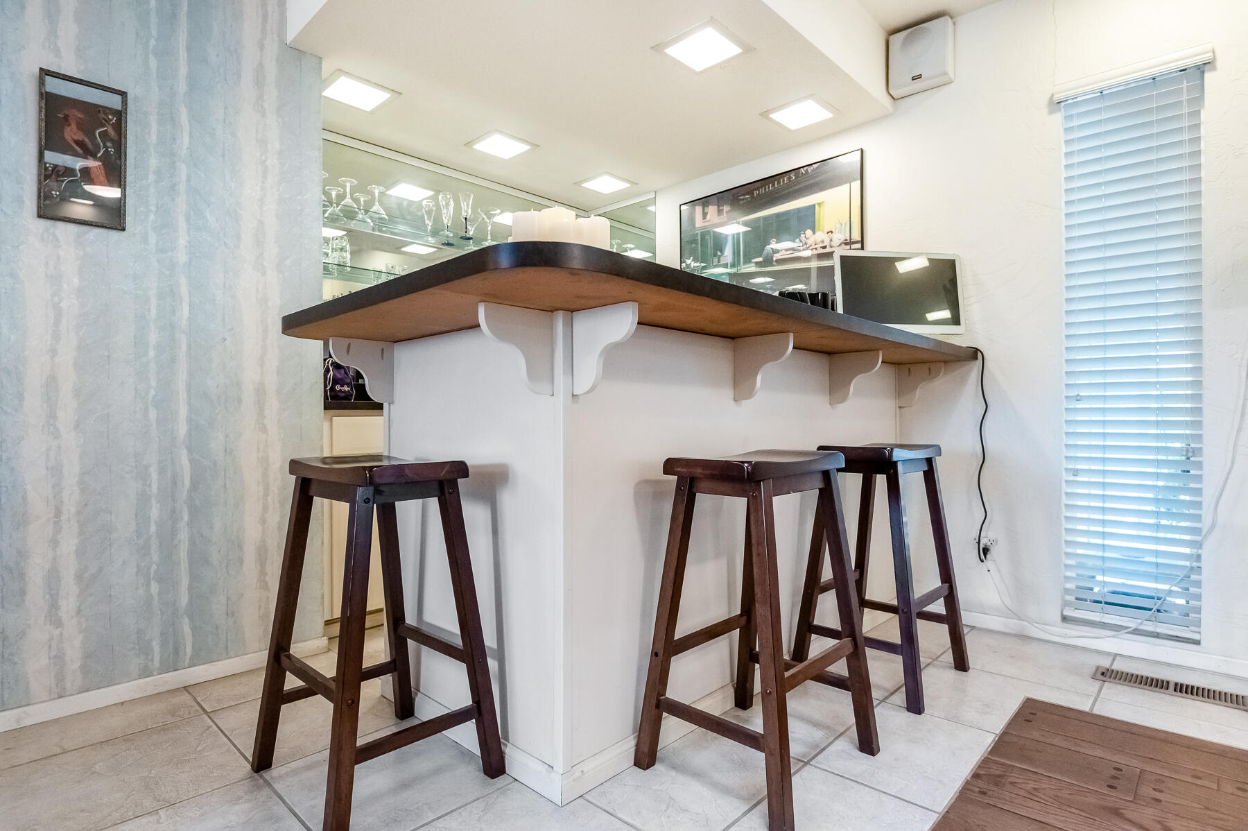 1546 S Wellsley St, Visalia, CA 93277
