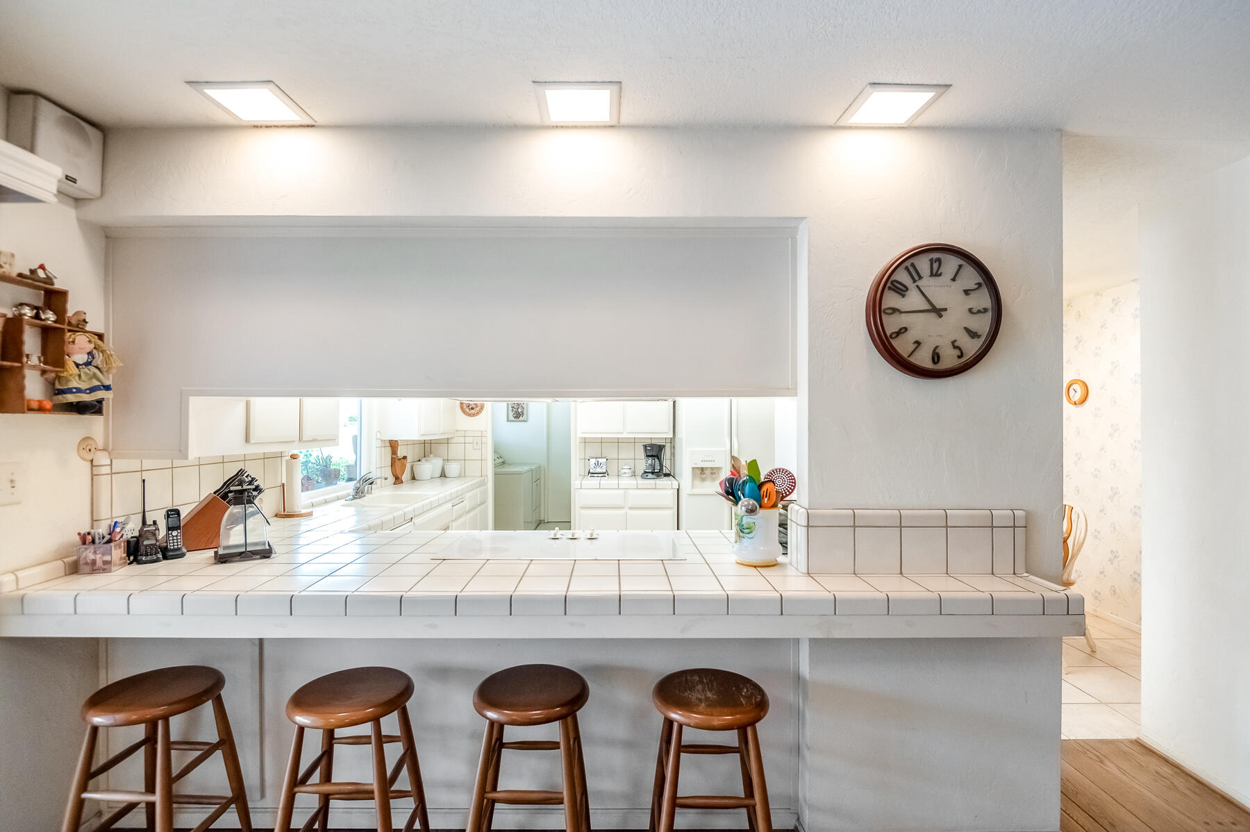 1546 S Wellsley St, Visalia, CA 93277