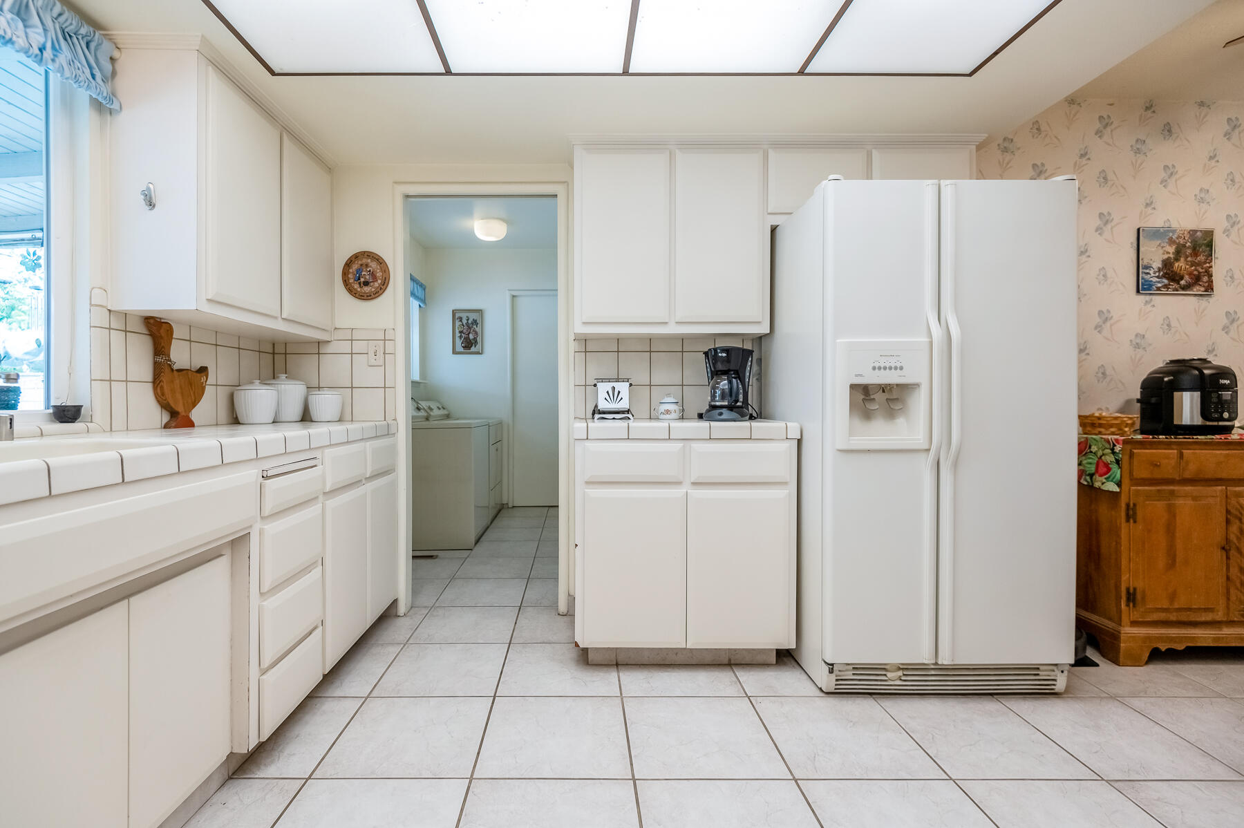 1546 S Wellsley St, Visalia, CA 93277
