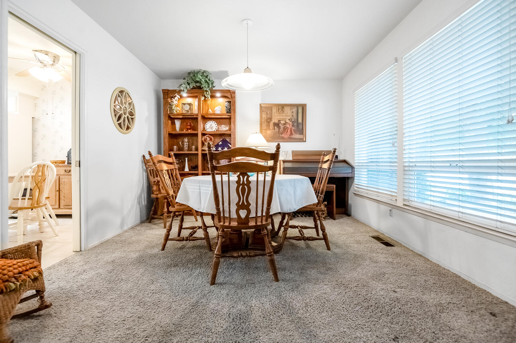1546 S Wellsley St, Visalia, CA 93277