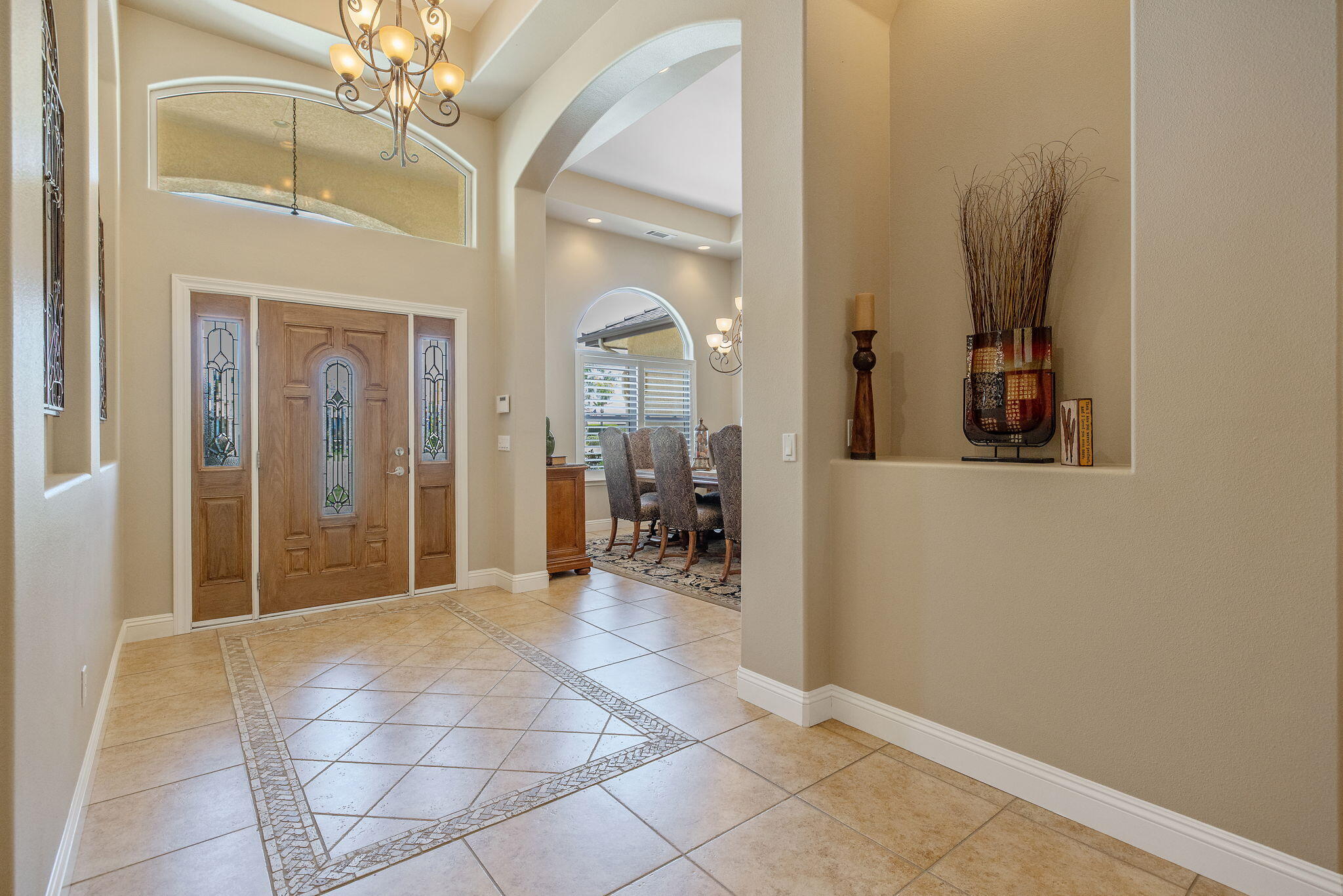 760 Saint James Ct, Exeter, CA 93221