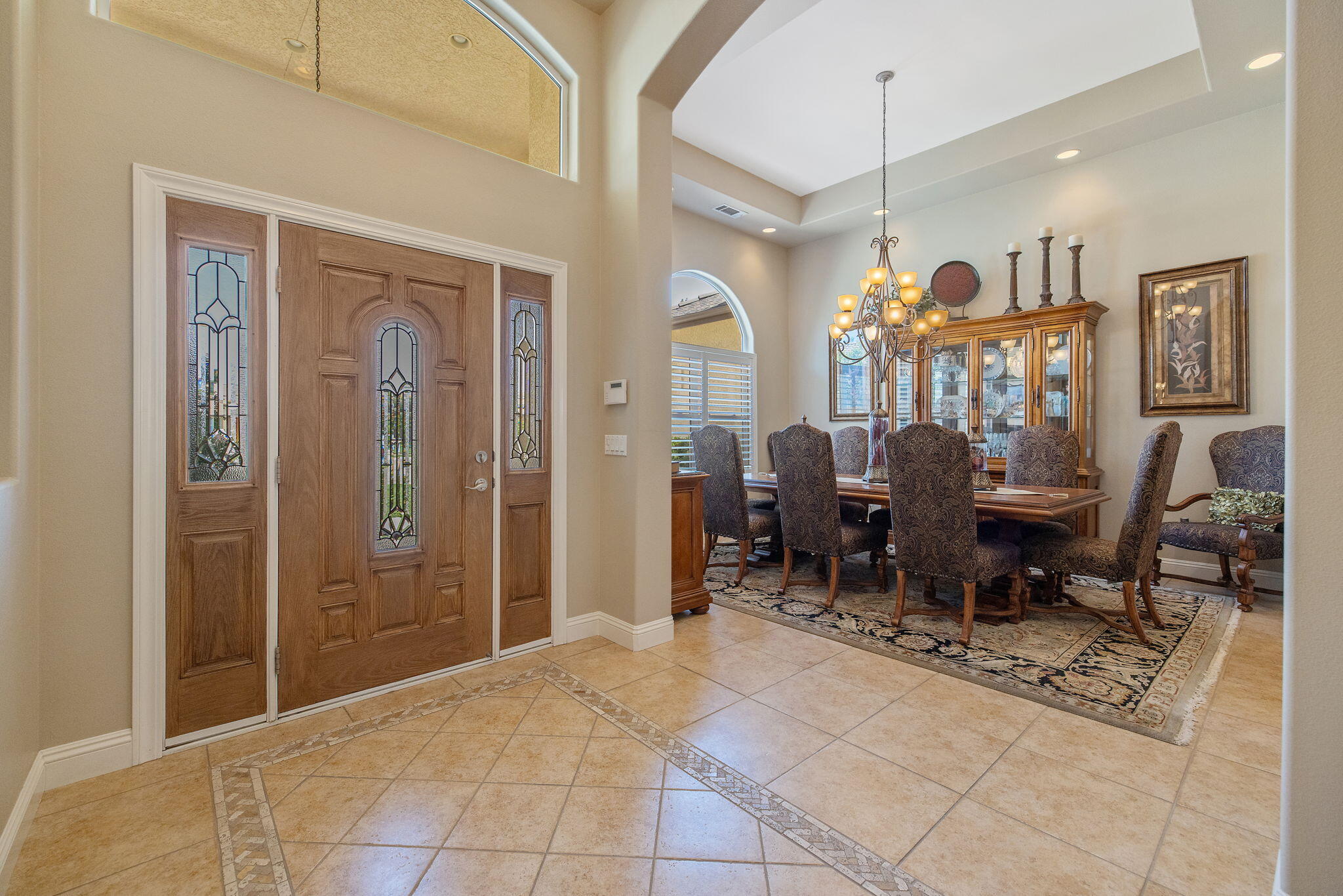 760 Saint James Ct, Exeter, CA 93221