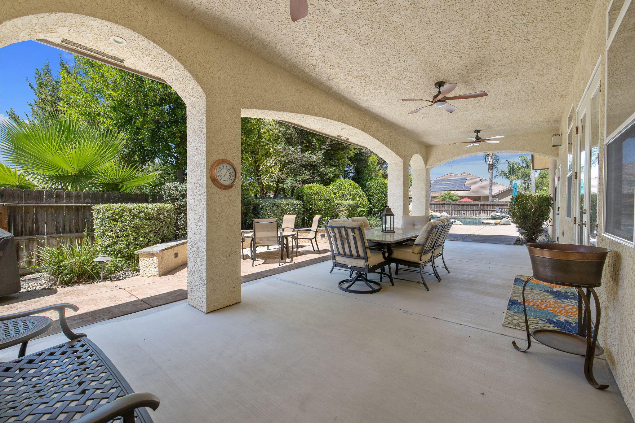 760 Saint James Ct, Exeter, CA 93221
