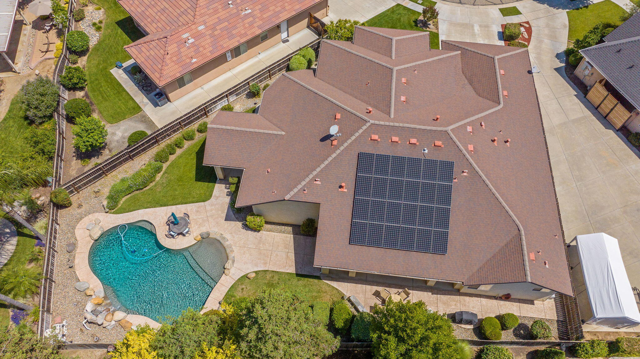 760 Saint James Ct, Exeter, CA 93221