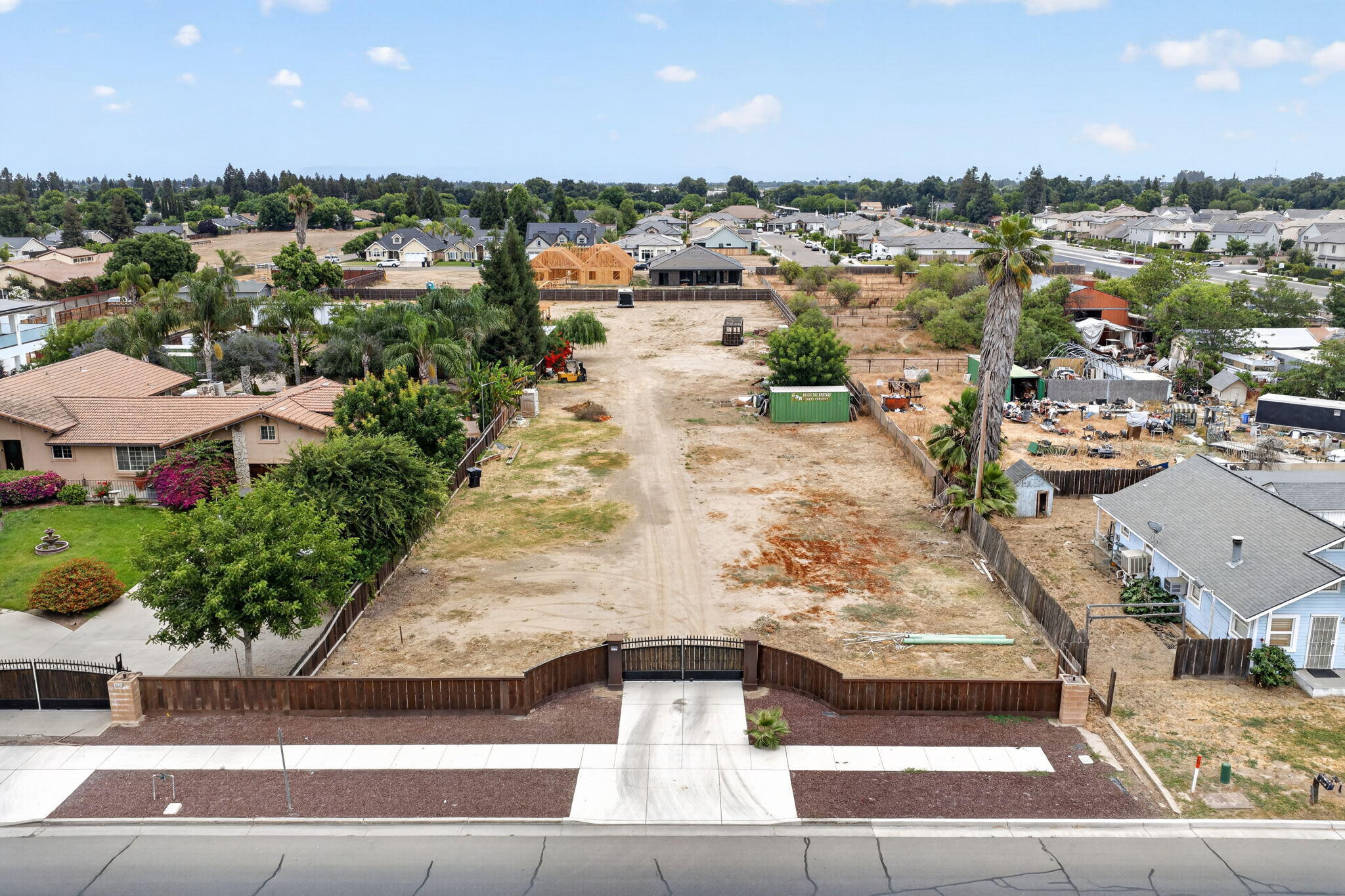 4240 S Demaree St, Visalia, CA 93277