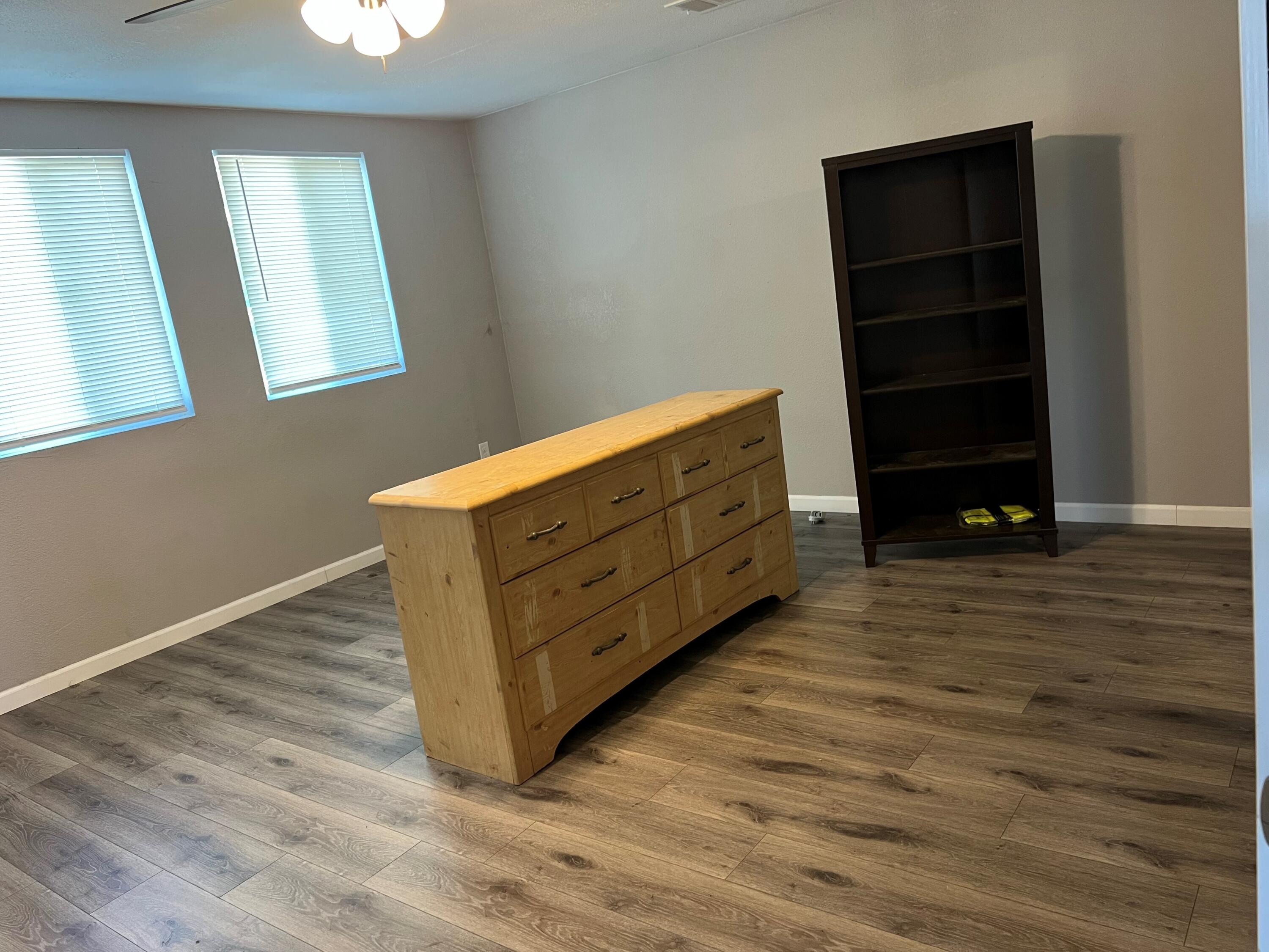 1679 S O St, Tulare, CA 93274