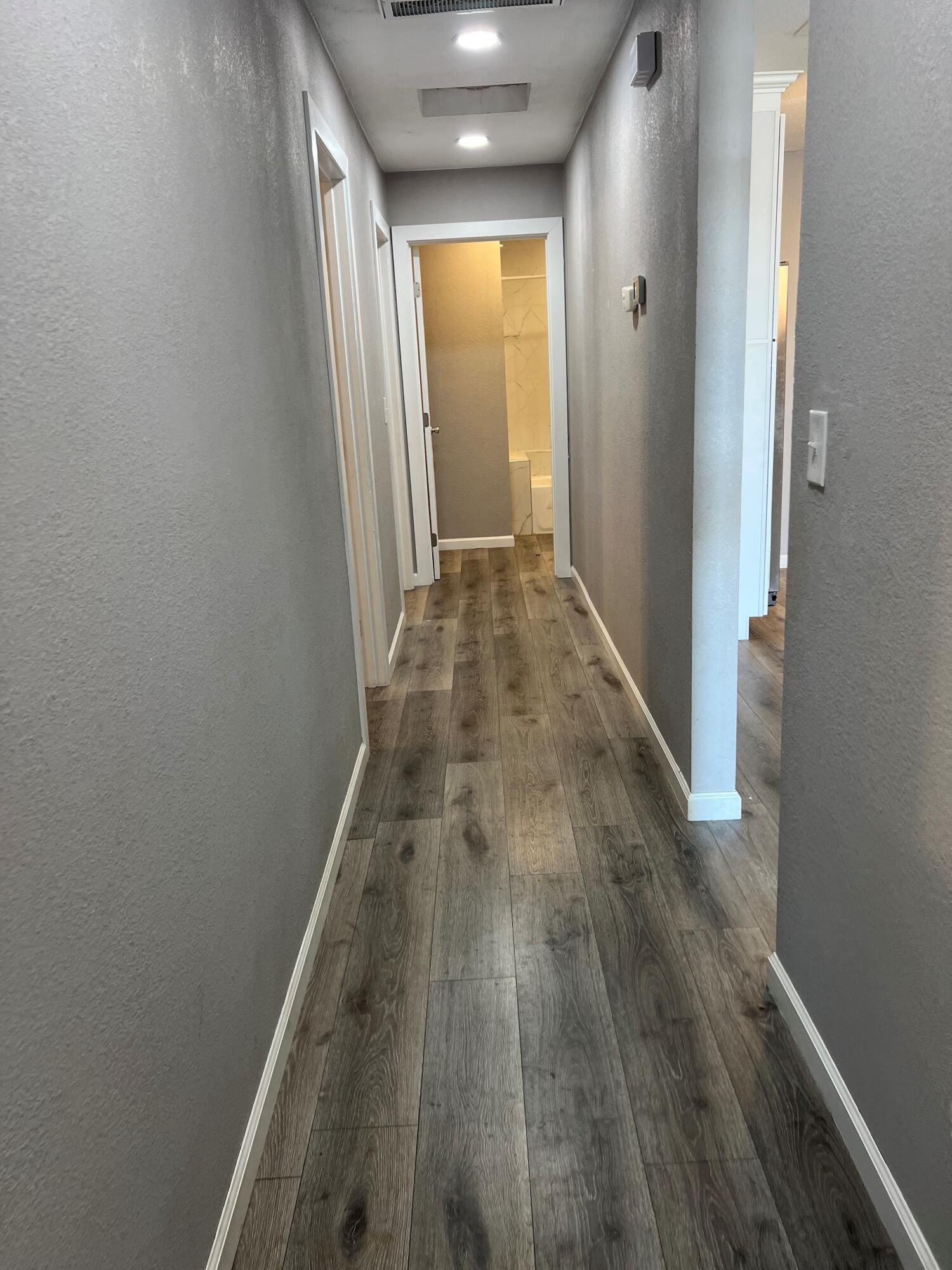 1679 S O St, Tulare, CA 93274
