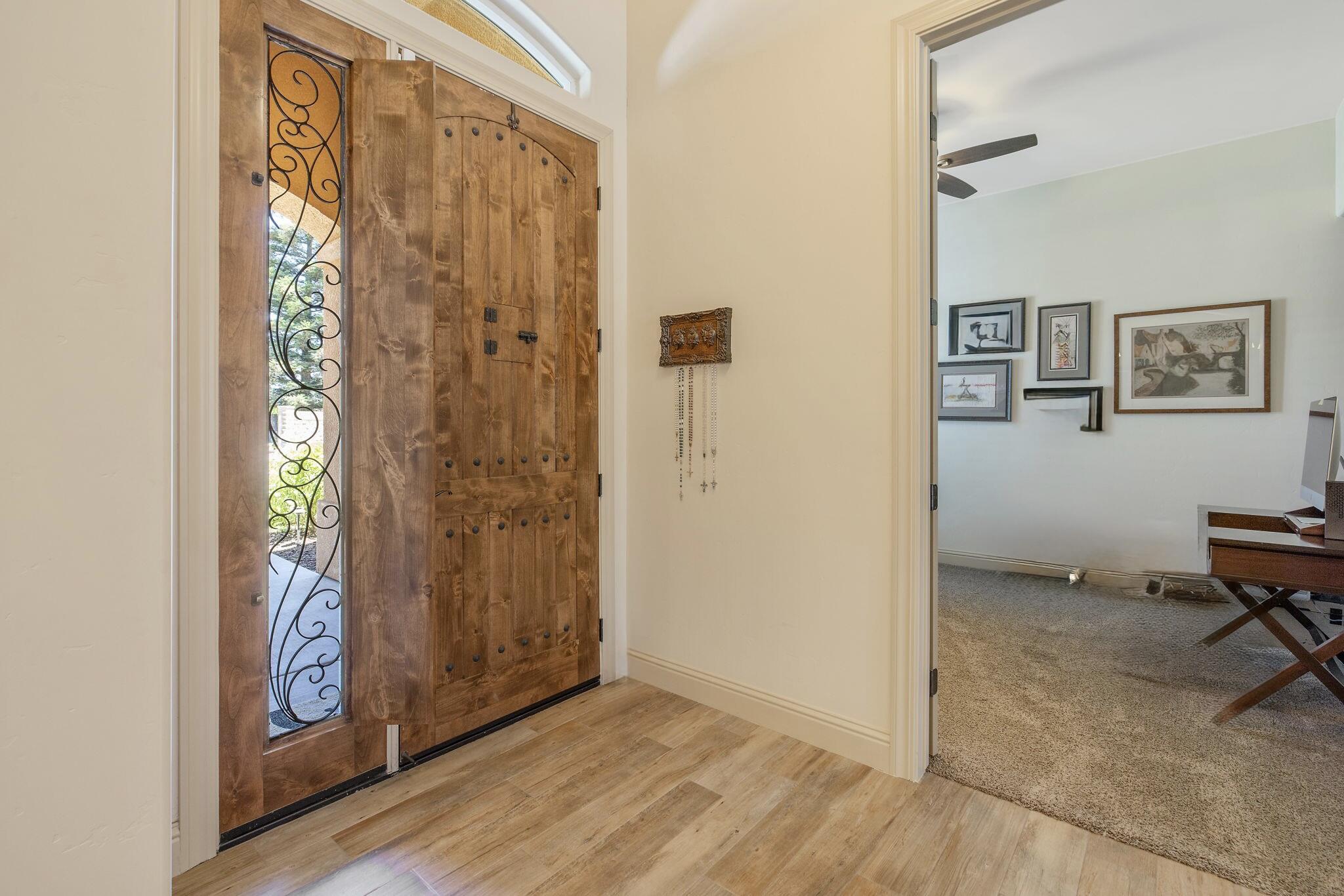 710 Olivewood Dr, Exeter, CA 93221