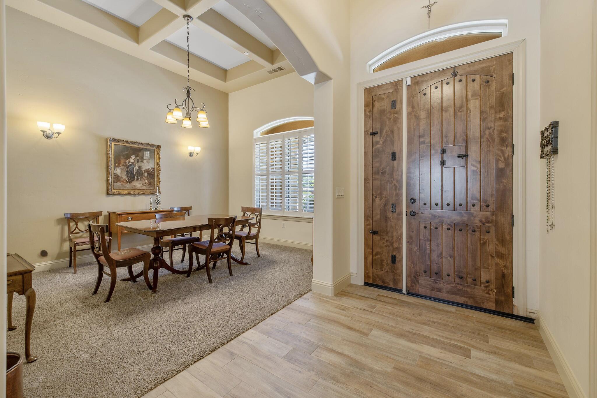 710 Olivewood Dr, Exeter, CA 93221
