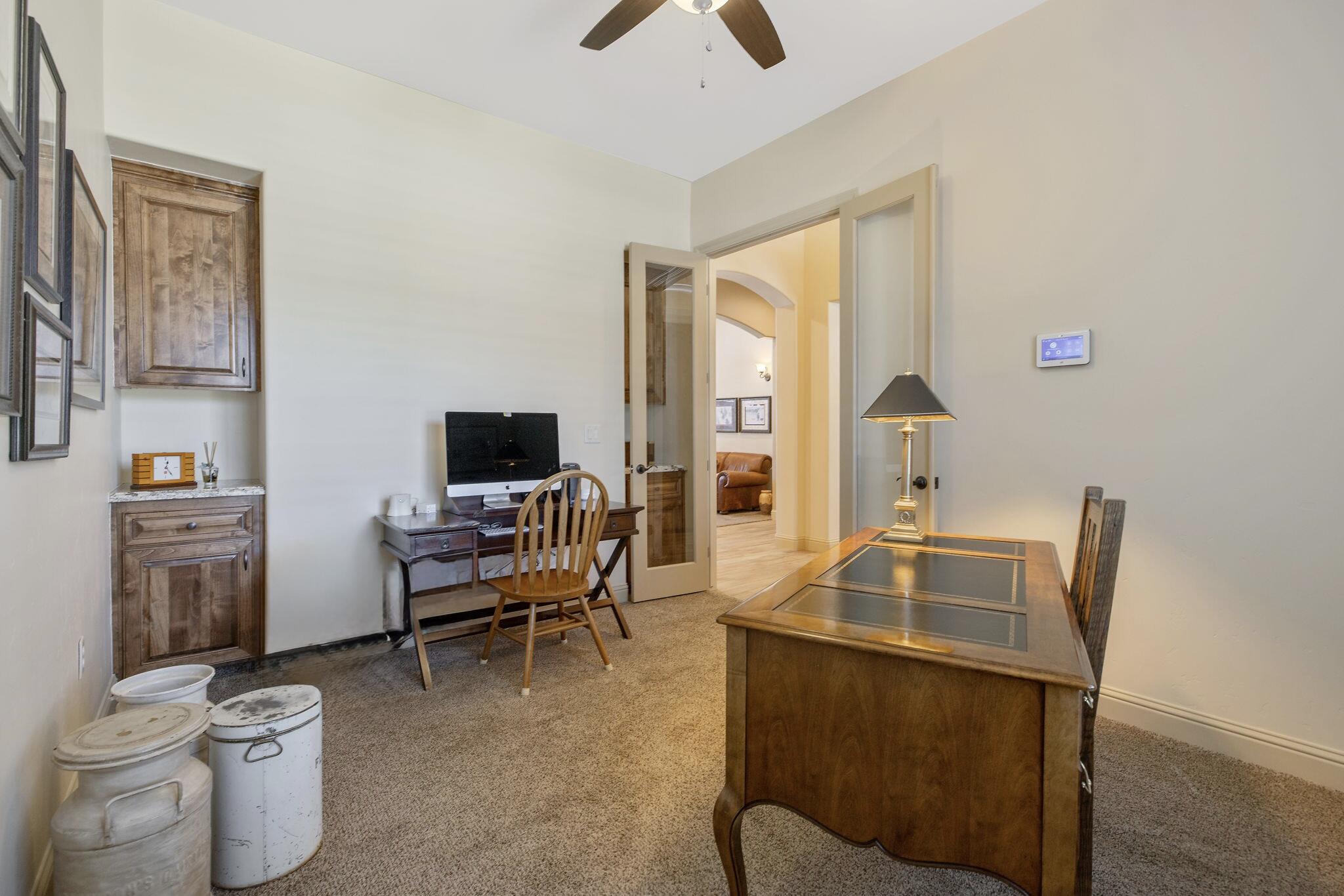 710 Olivewood Dr, Exeter, CA 93221