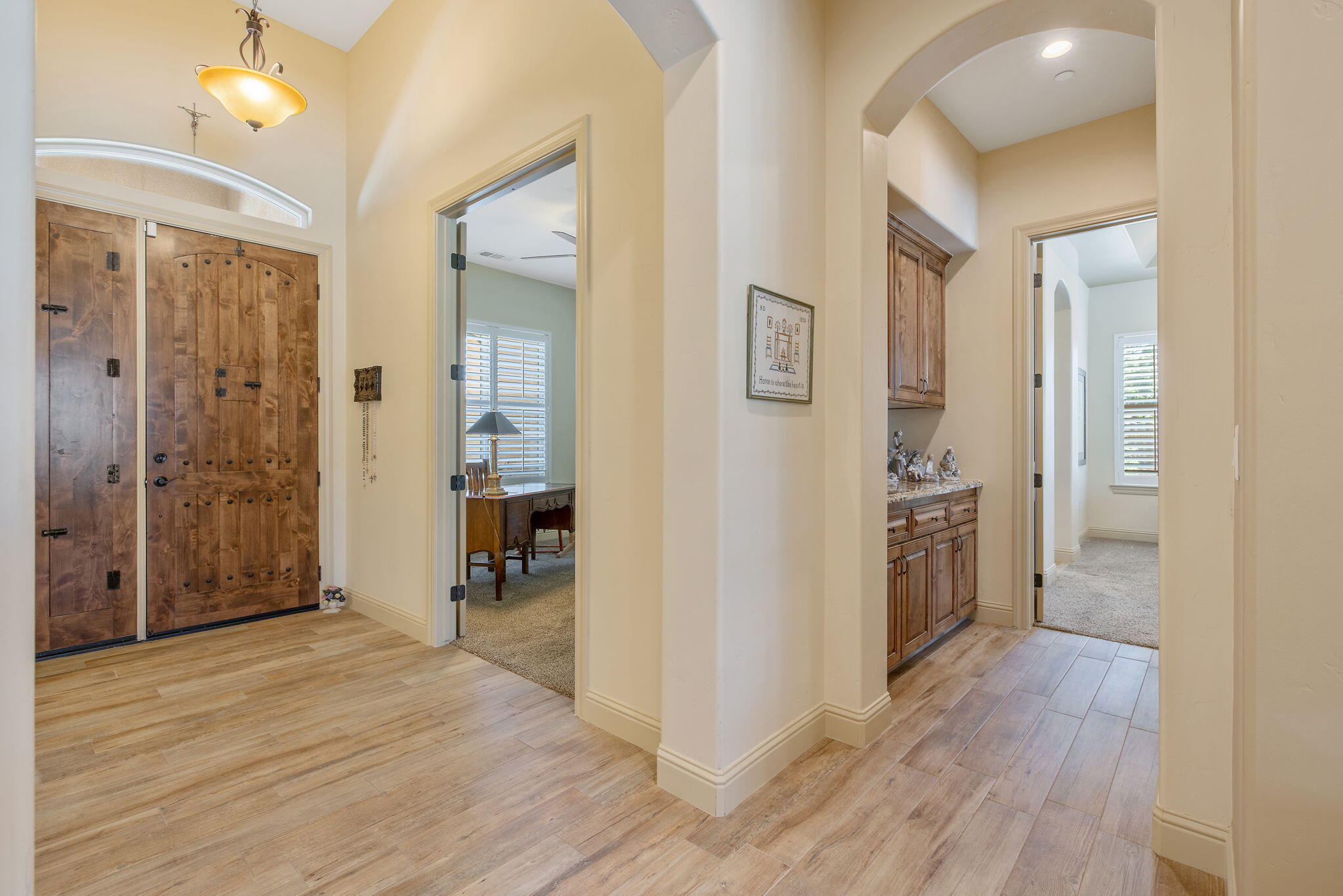 710 Olivewood Dr, Exeter, CA 93221