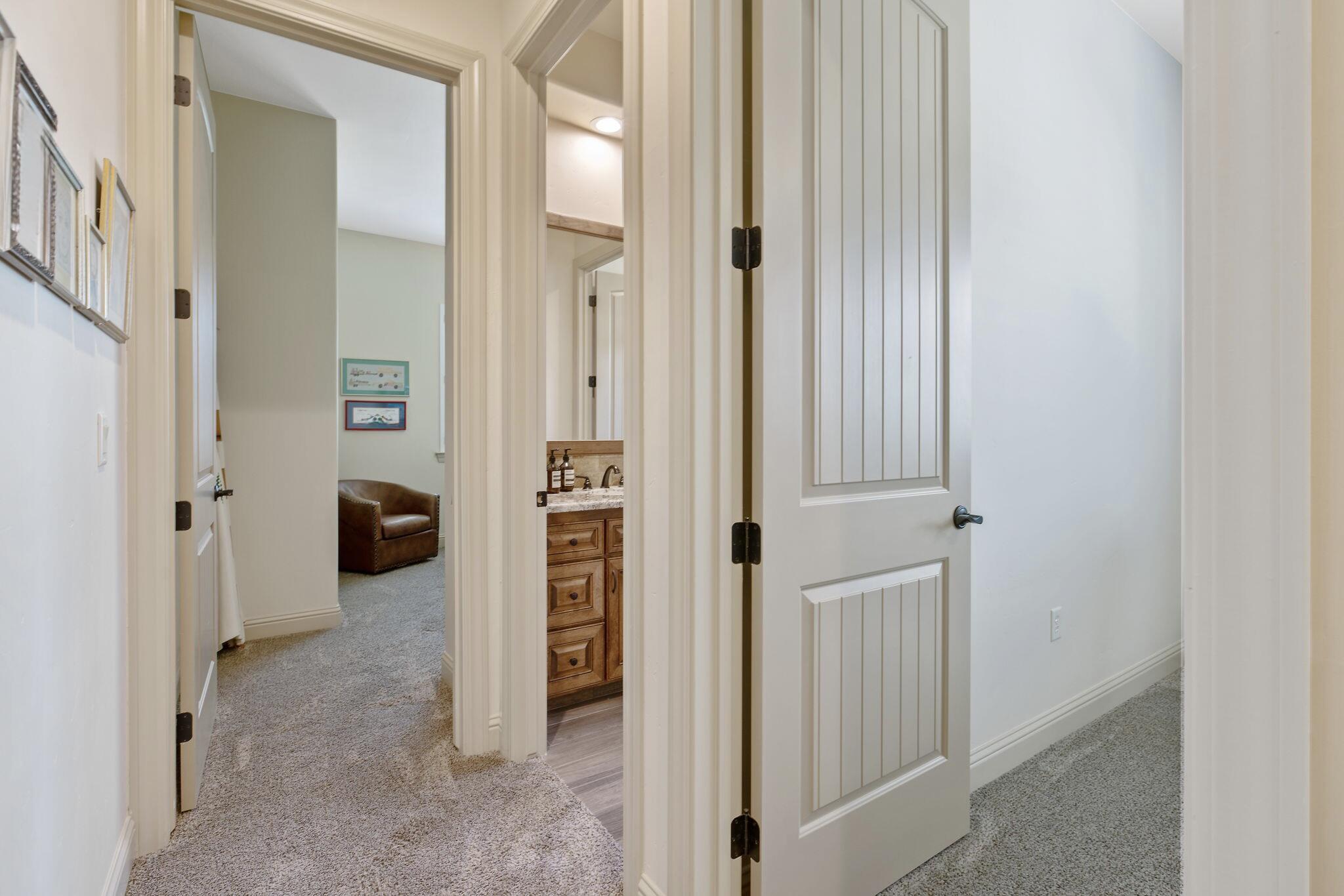 710 Olivewood Dr, Exeter, CA 93221