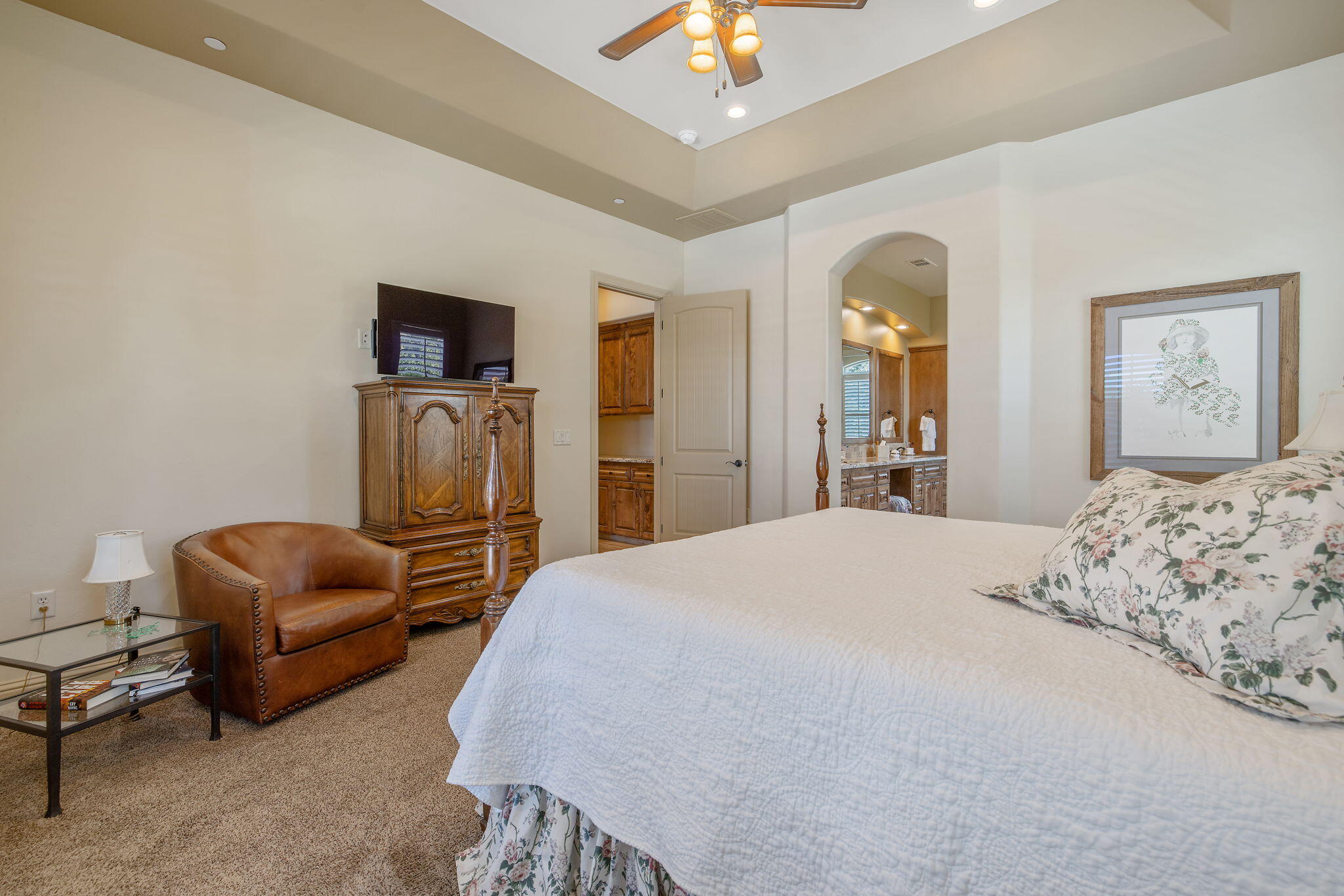 710 Olivewood Dr, Exeter, CA 93221