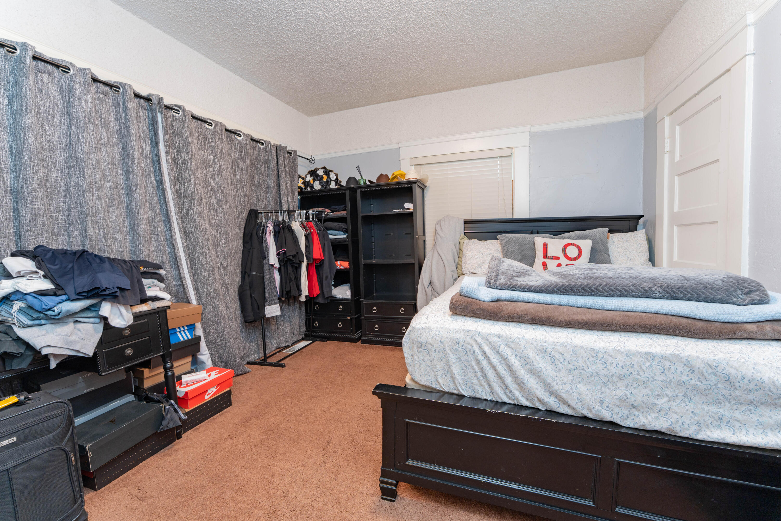 378 E Mill Ave, Porterville, CA 93257
