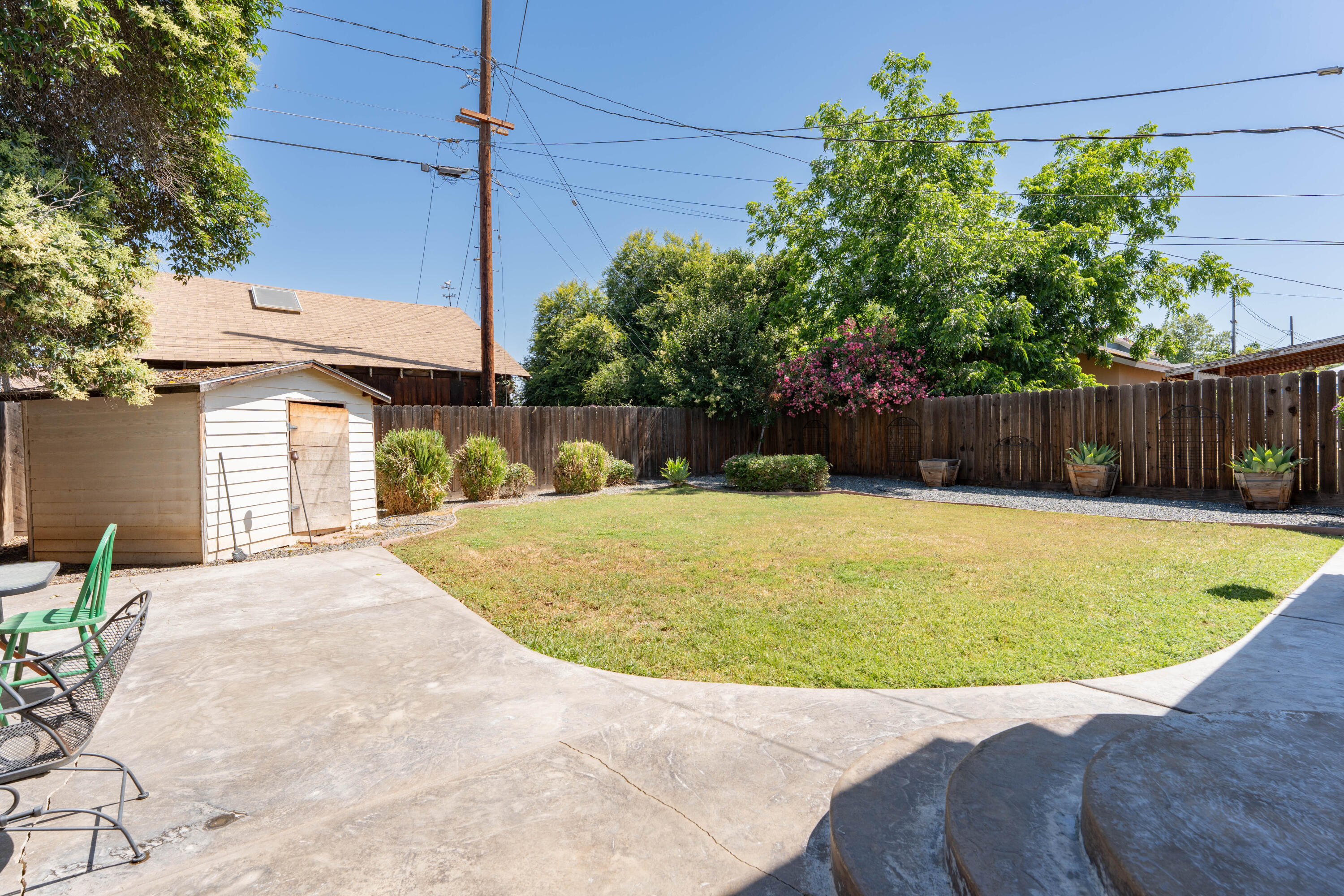 378 E Mill Ave, Porterville, CA 93257