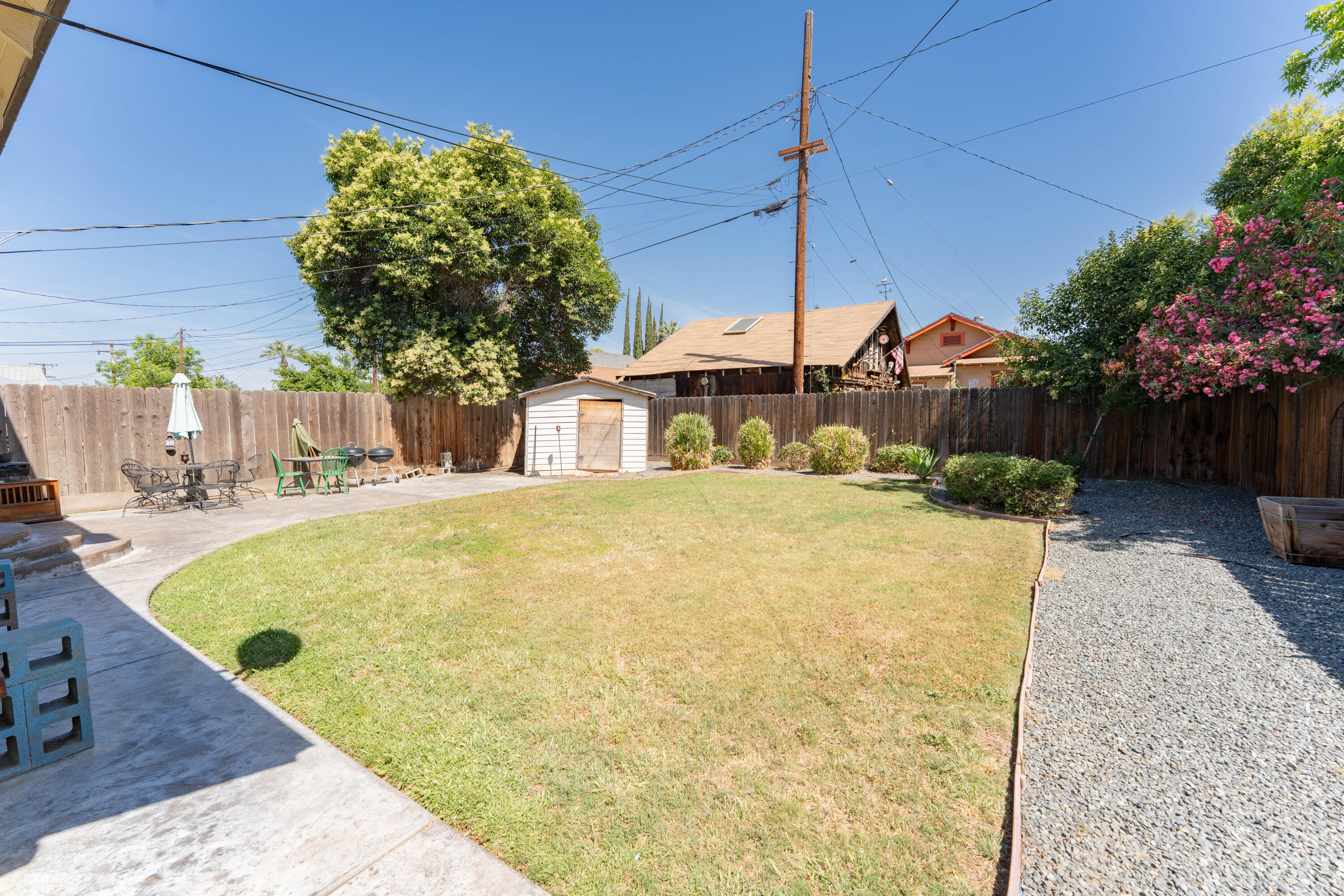378 E Mill Ave, Porterville, CA 93257